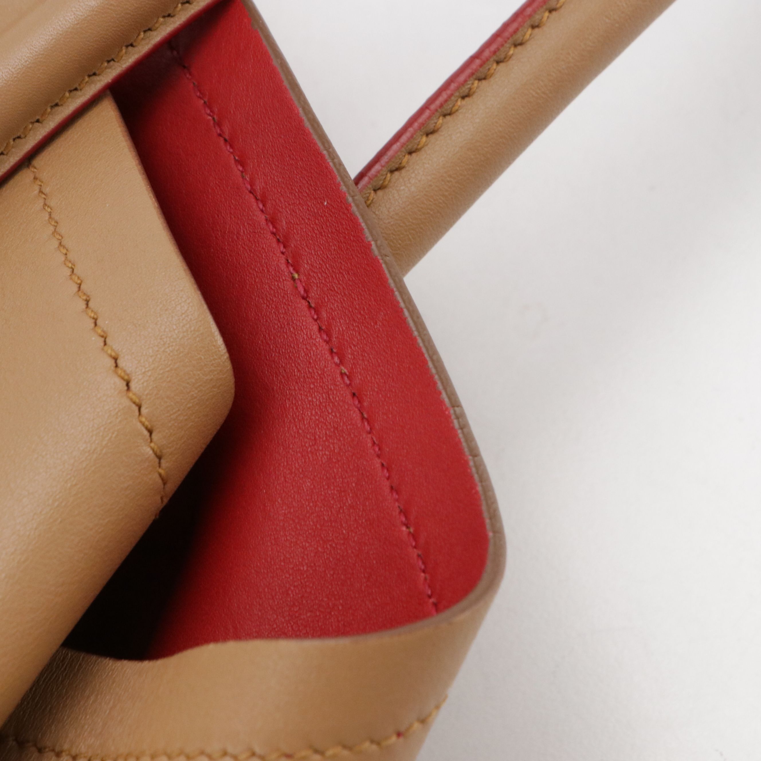 Prada Tote BR5070 in City Calfskin Leather