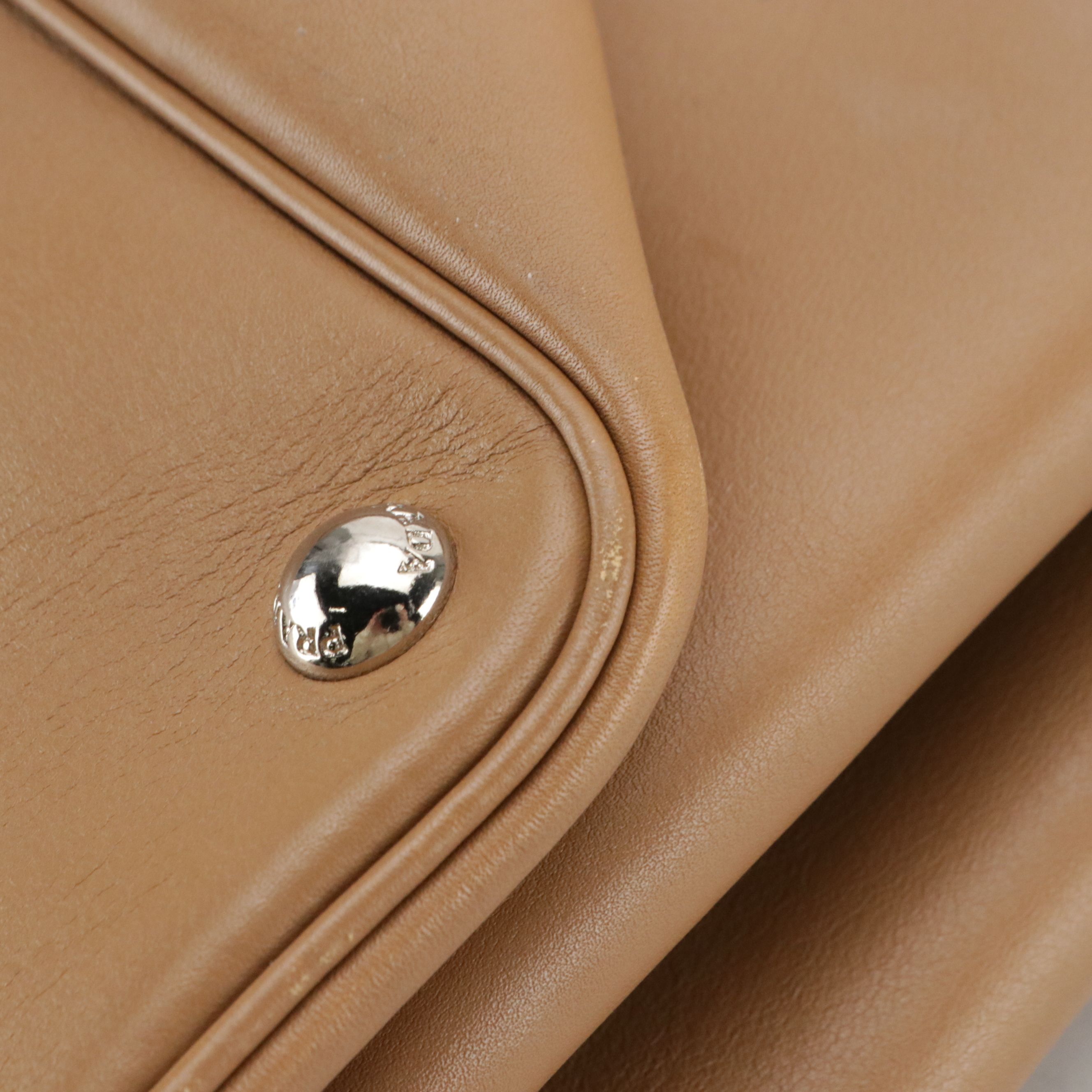 Prada Tote BR5070 in City Calfskin Leather