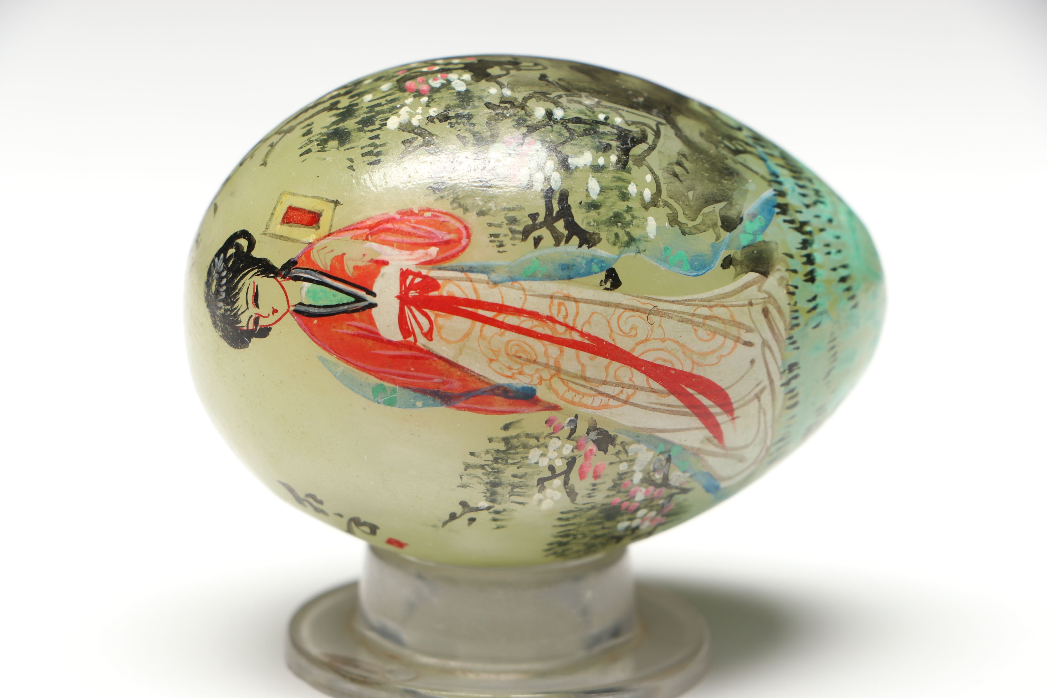 Chinese Hand-Painted Serpentine Egg, Mid to Late 20th Century