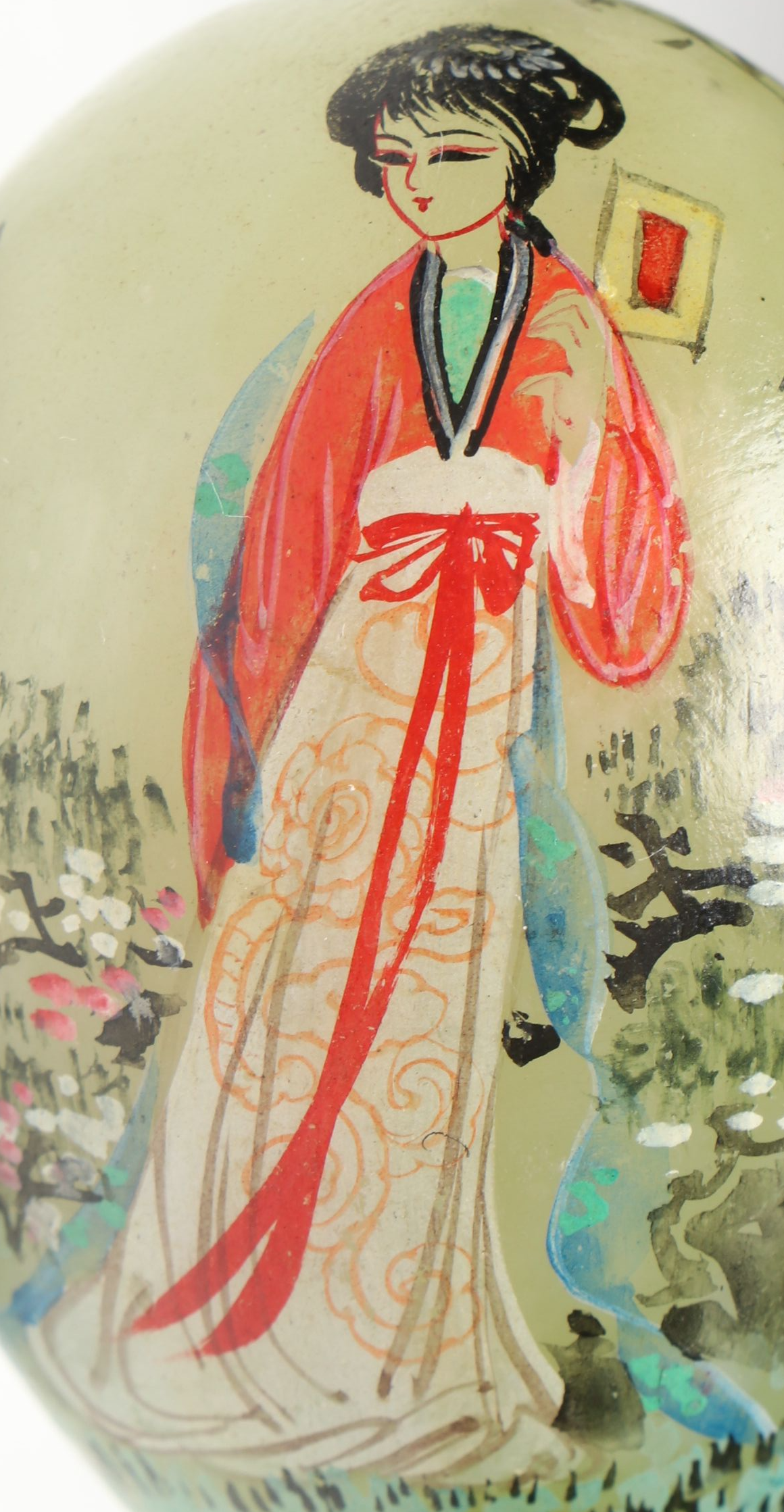 Chinese Hand-Painted Serpentine Egg, Mid to Late 20th Century