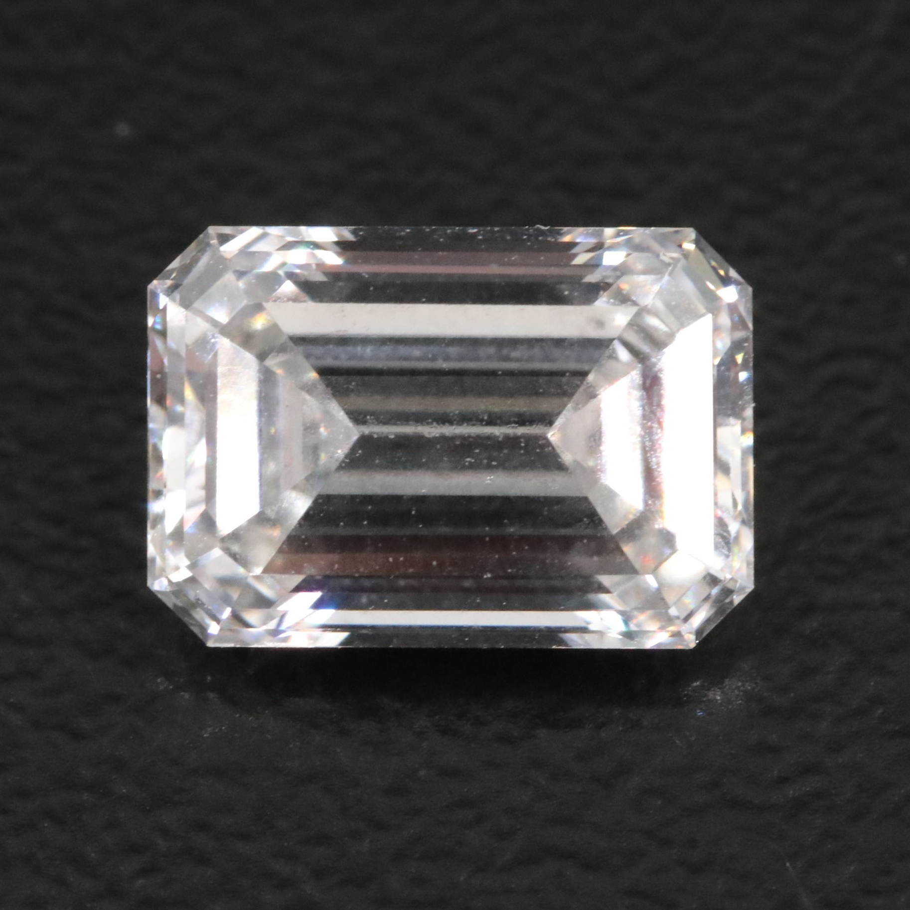 Loose 1.93 CT Lab Grown Diamond with IGI Report