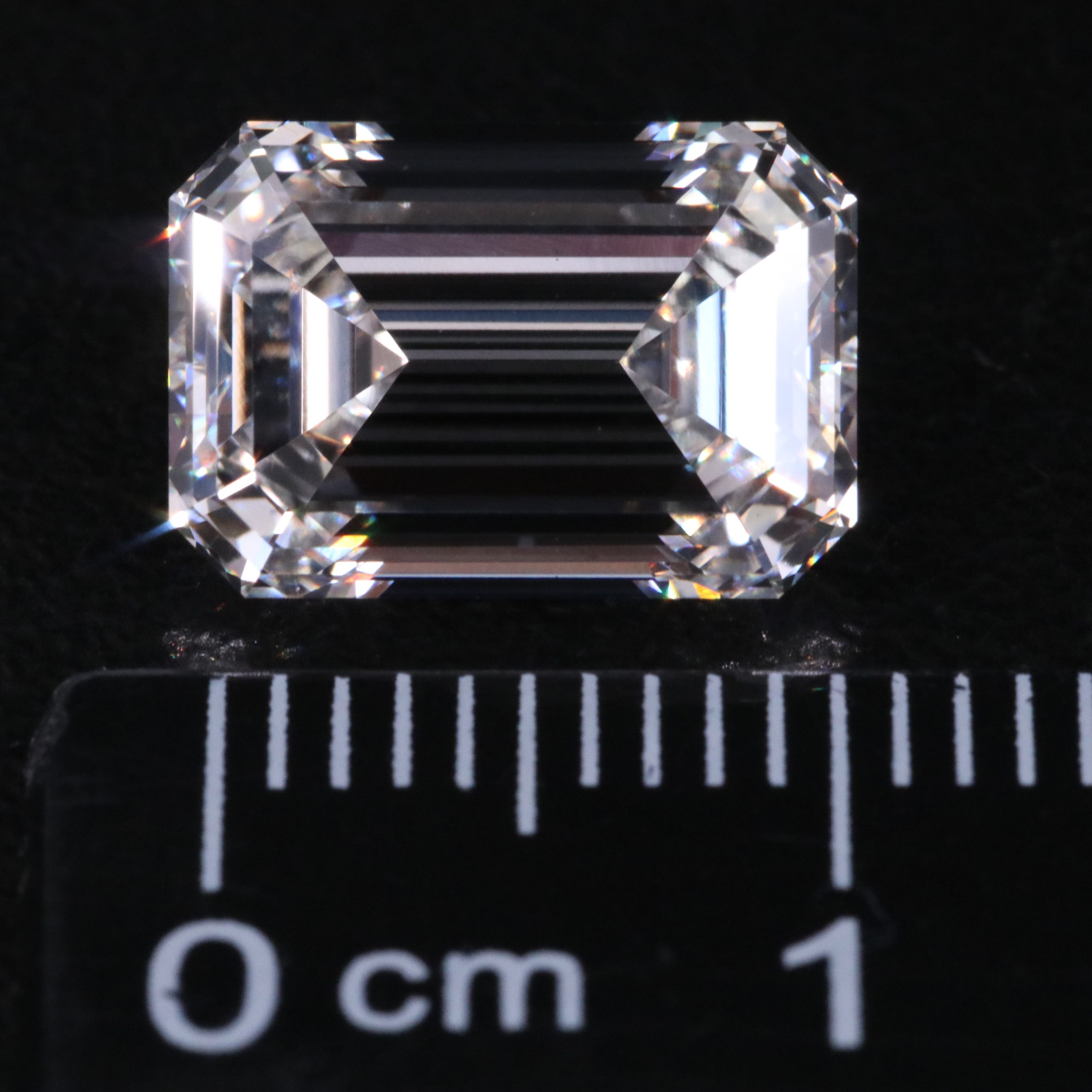 Loose 4.43 CT Lab Grown Diamond with IGI Report