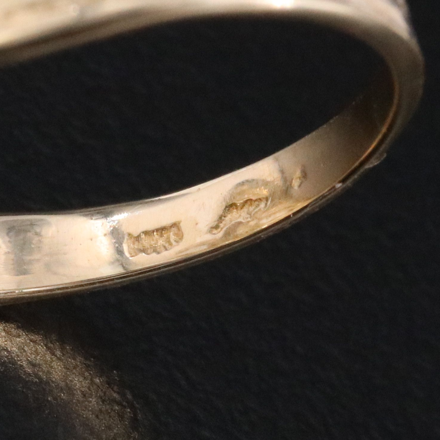 14K Scroll Ring