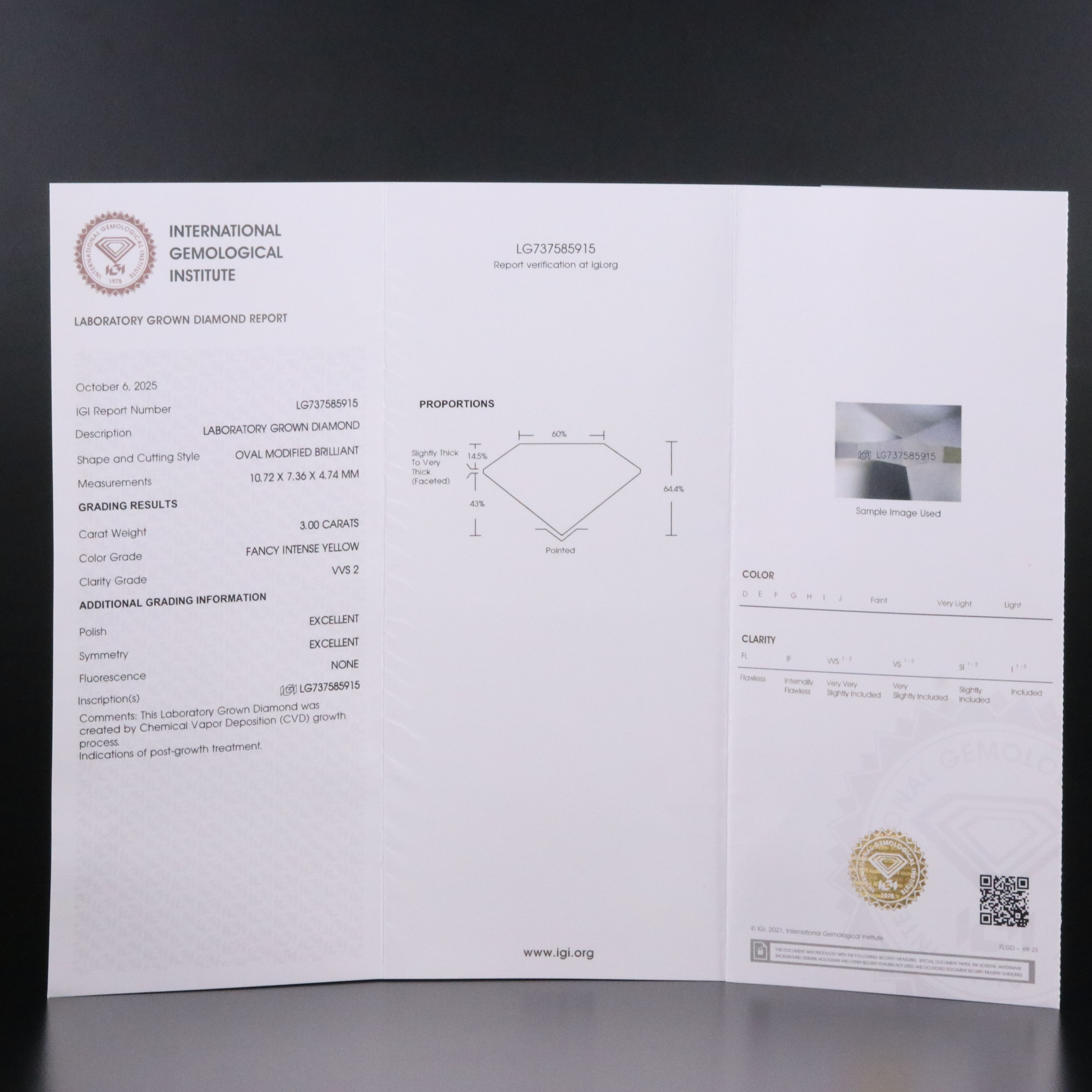 18K 3.44 CTW Lab Grown Diamond Ring with Fancy Color Center and IGI Report