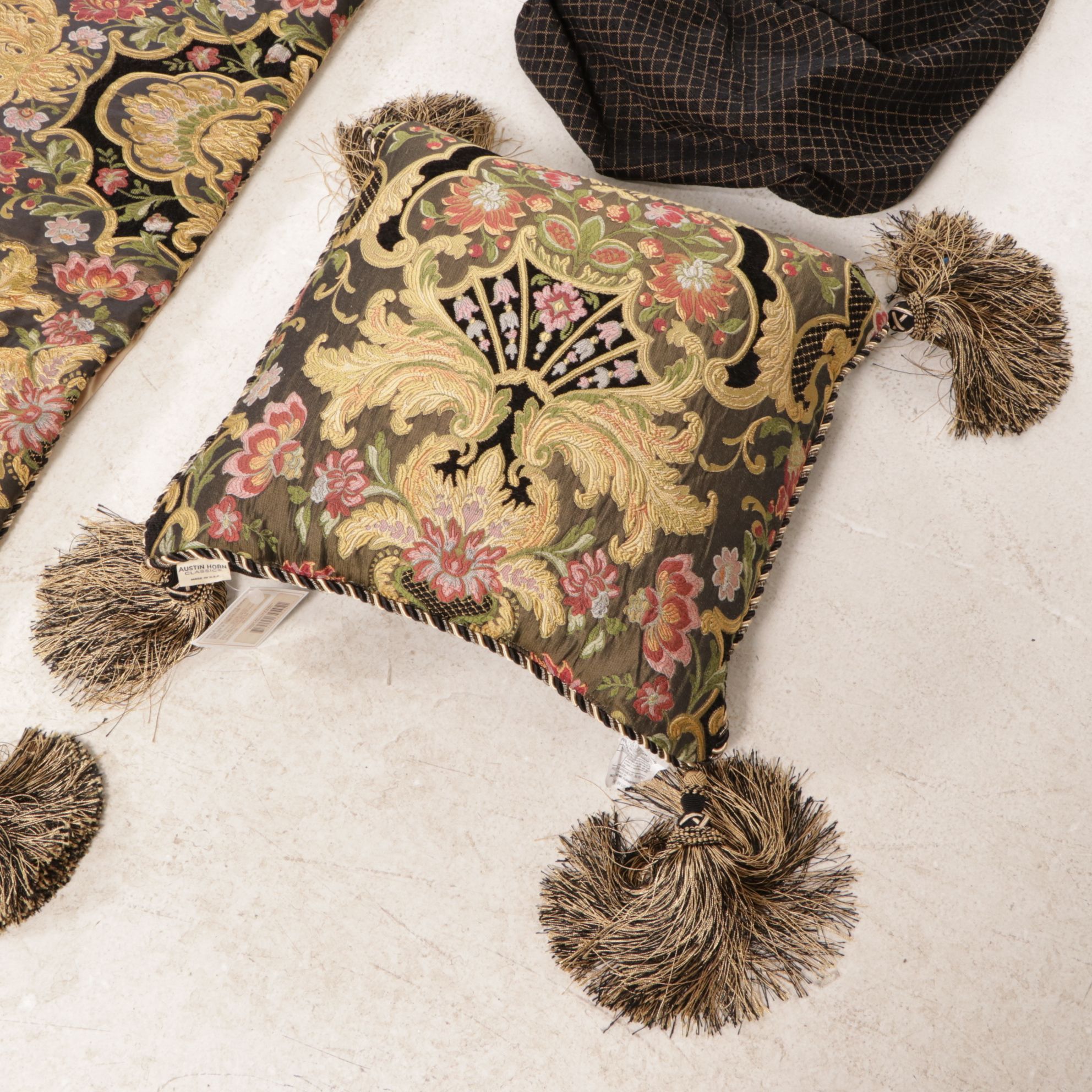 Austin Horn Collection "Gustone" Comforter Set with Shams, Pillows and Bed Skirt