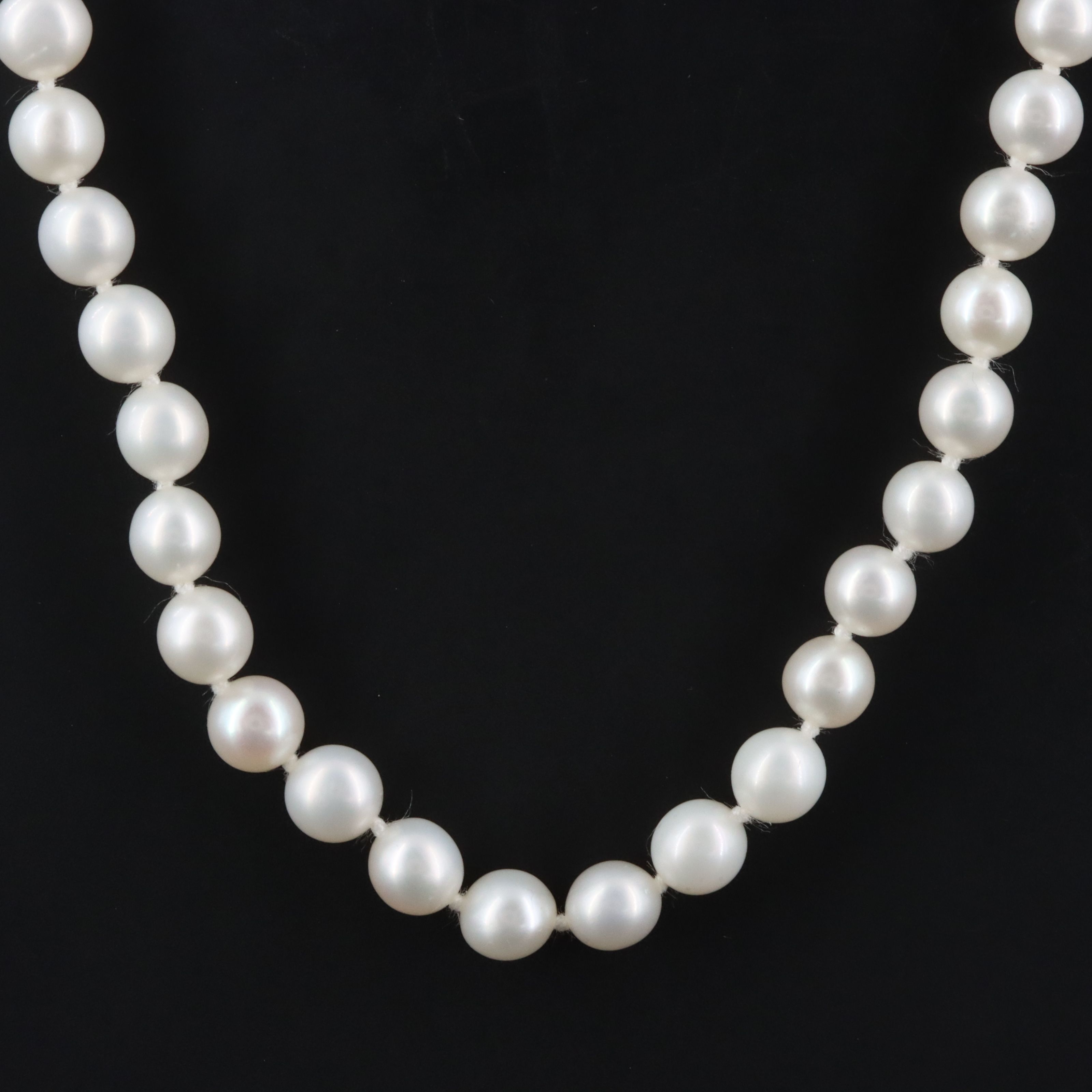 Pearl Necklace with 14K Clasp