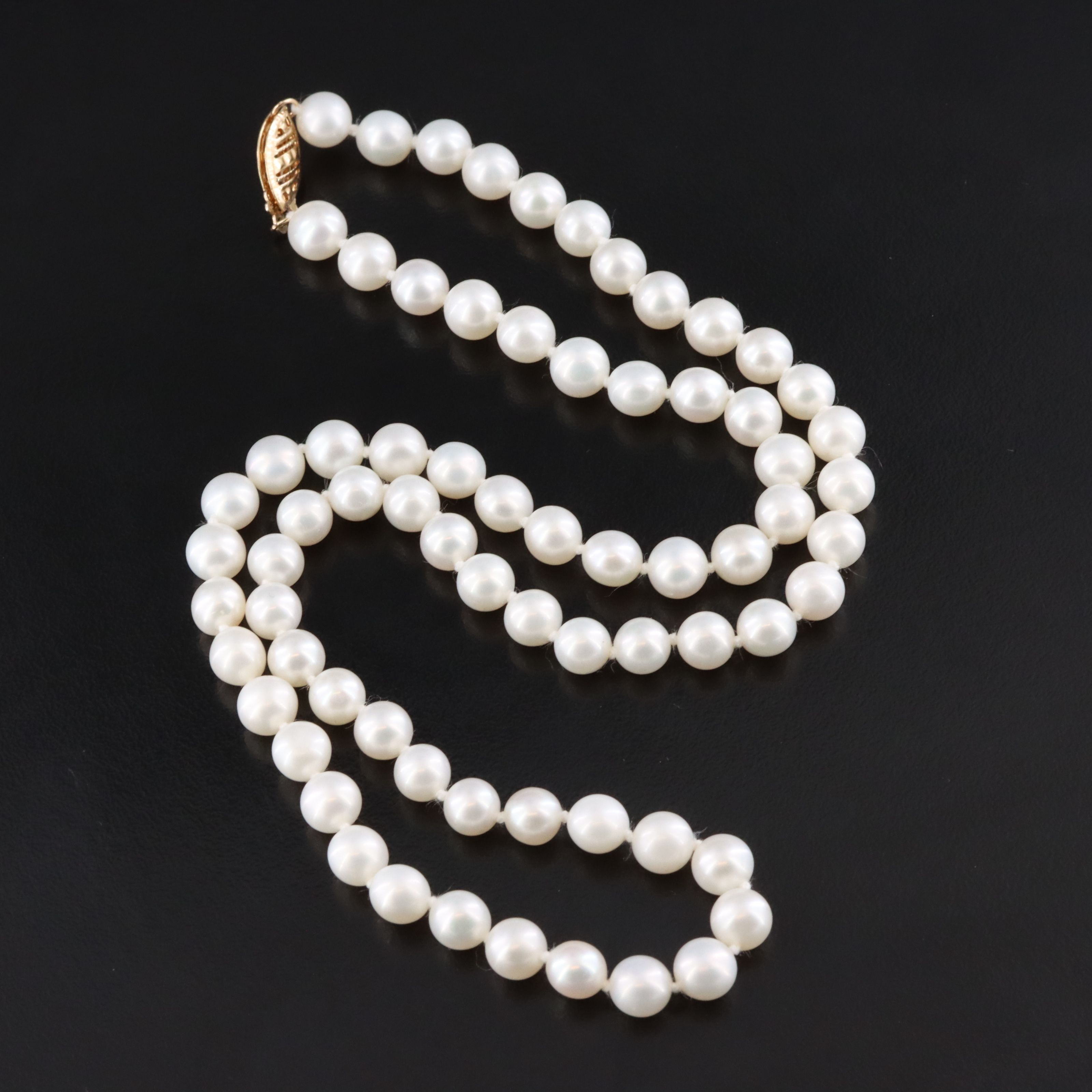 Pearl Necklace with 14K Clasp