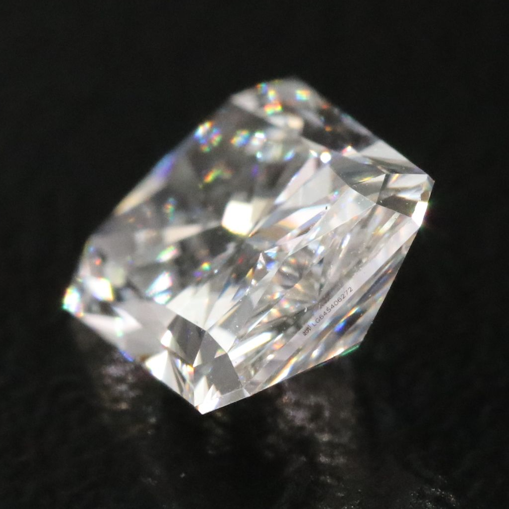 Loose 1.67 CT Lab Grown Diamond with IGI Report