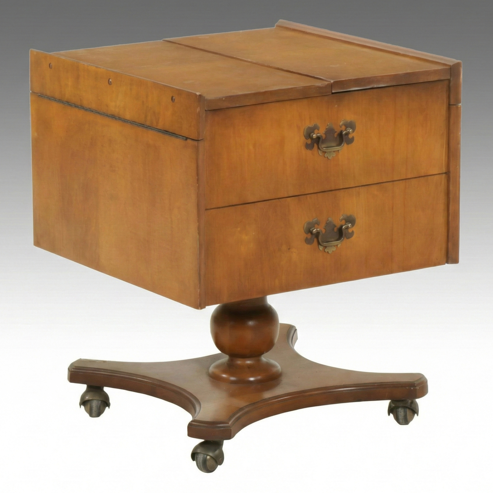 Lane Furniture Georgian Style Flip-Top Bar Cart, Mid to Late 20th Century