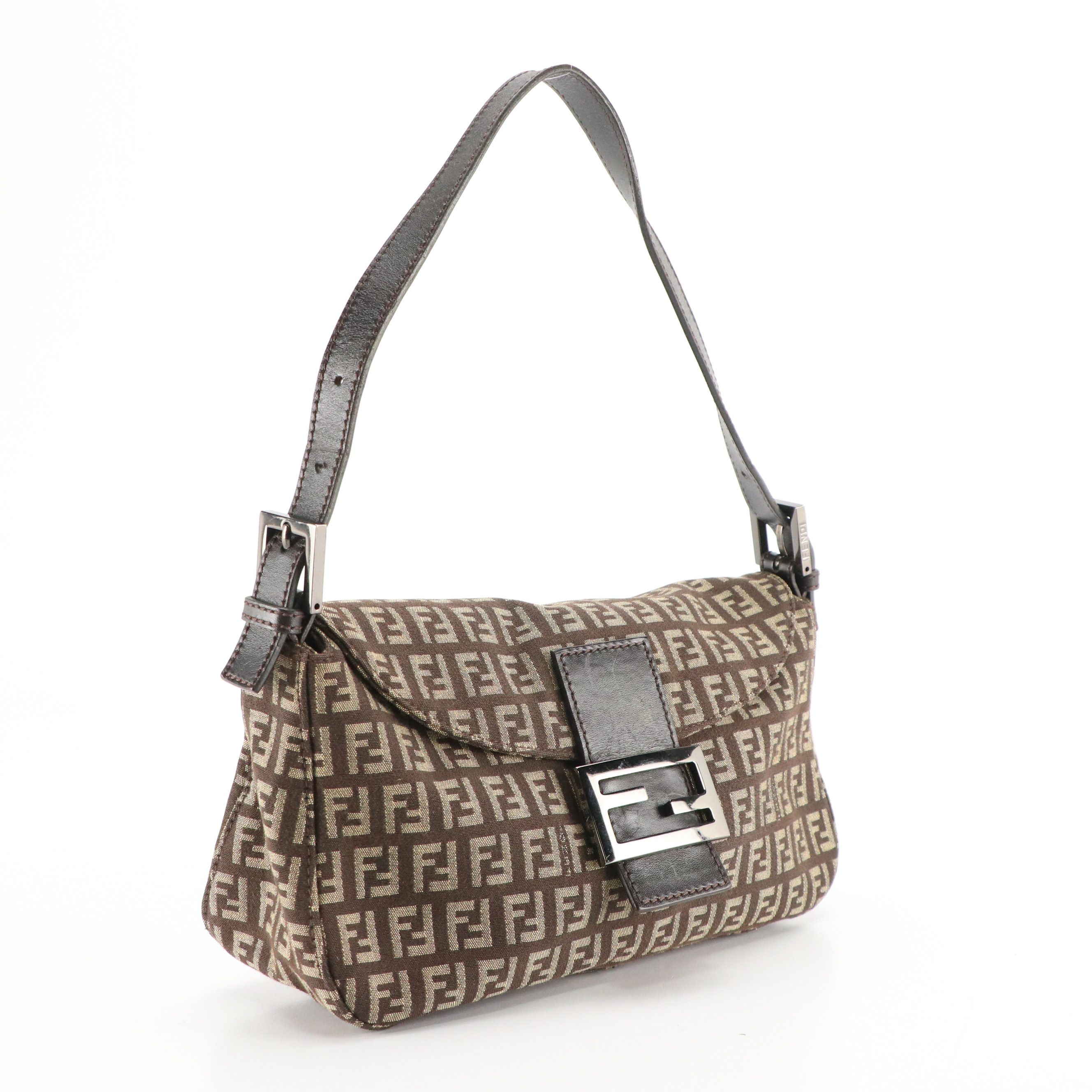 Fendi Forever Baguette 8BR003 in Zucchino Canvas