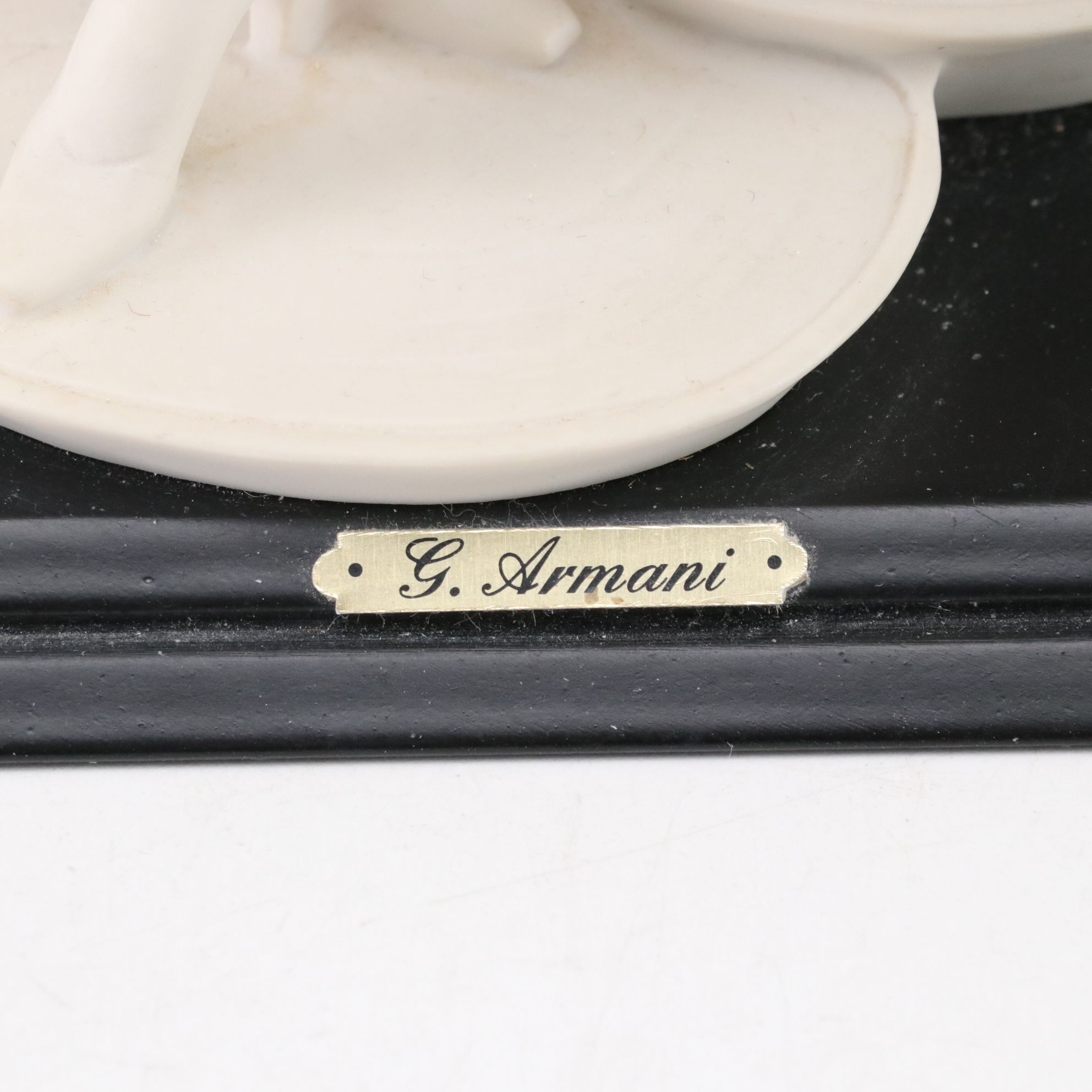 Giuseppe Armani "Lady with Flowers" Porcelain & Resin Figurine for Etrusca Arte