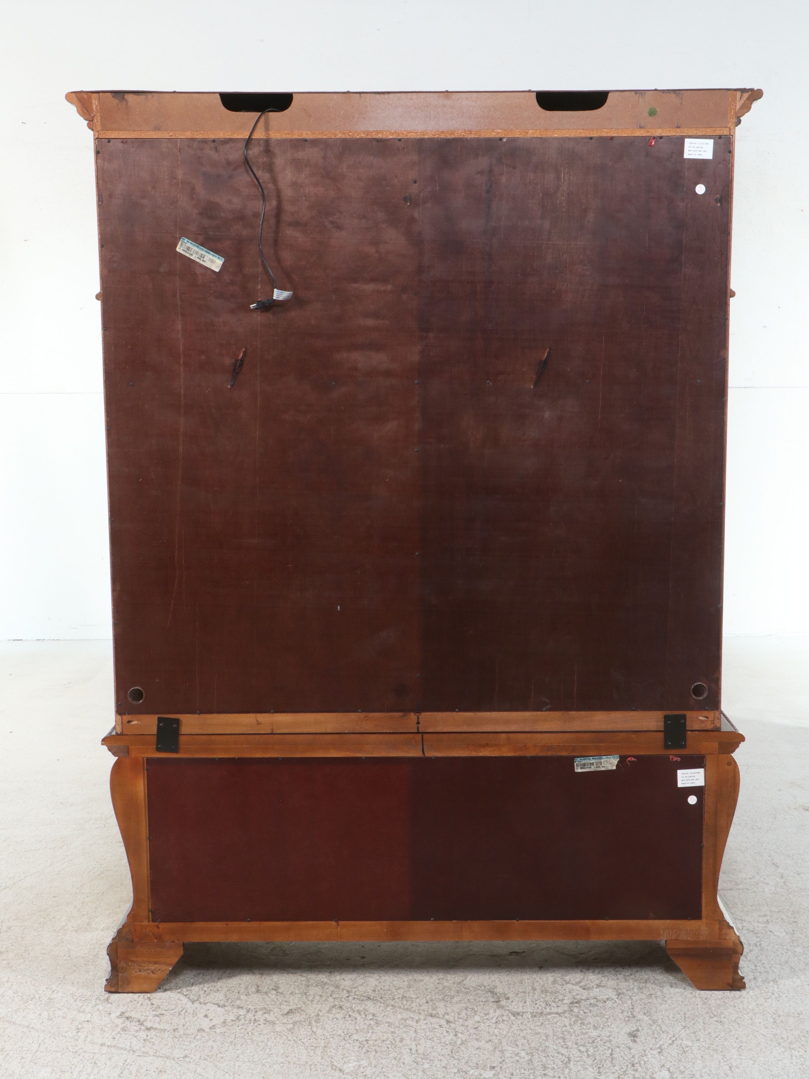 Traditional Style Illuminated Mahogany Finish Bookcase