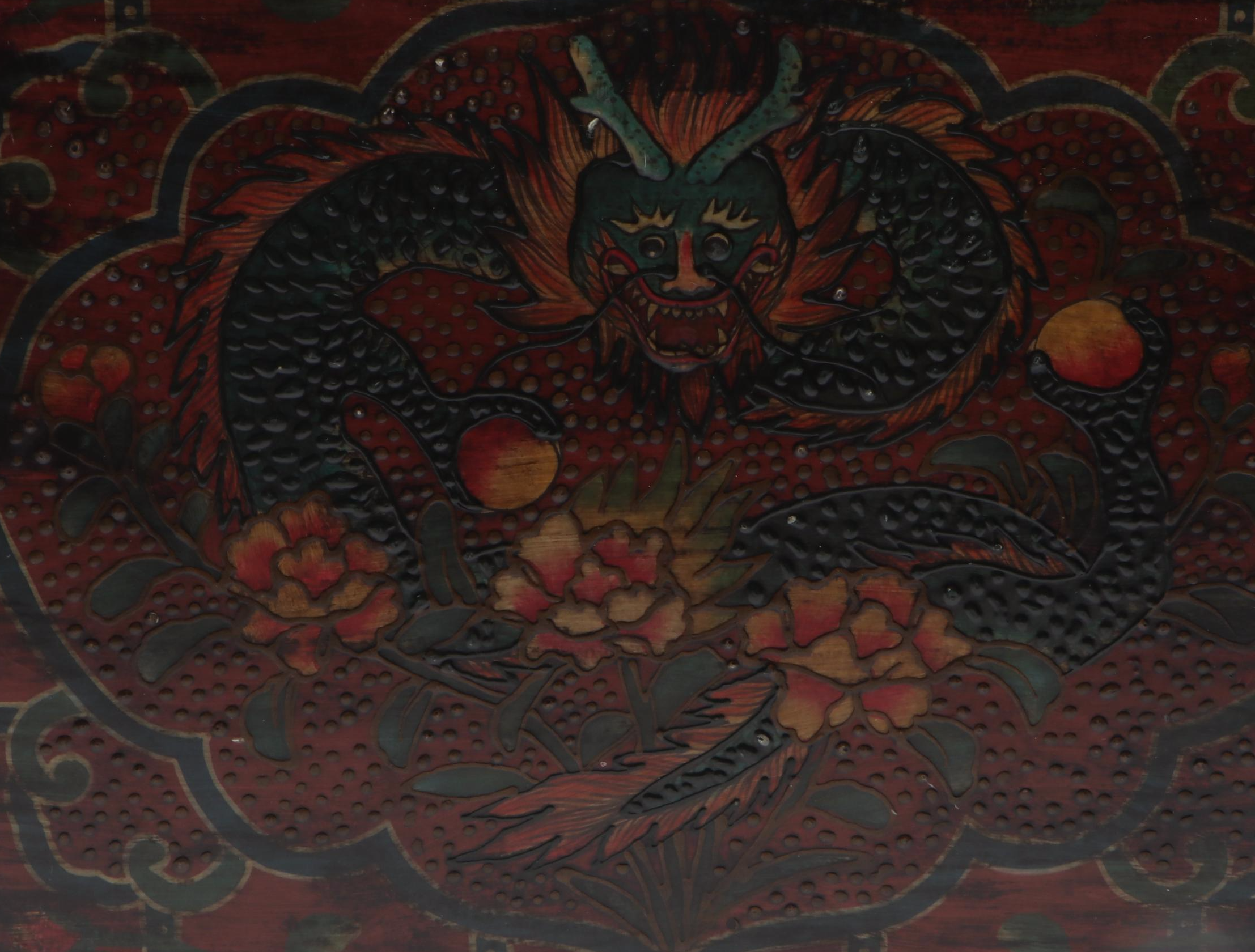 Chinese Lacquered Box with Dragon Design