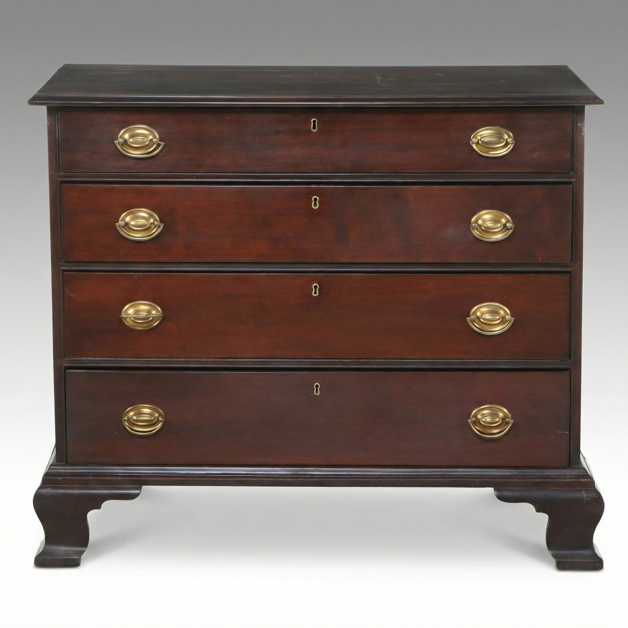 English George III Mahogany Chest of Drawers, Late 18th Century