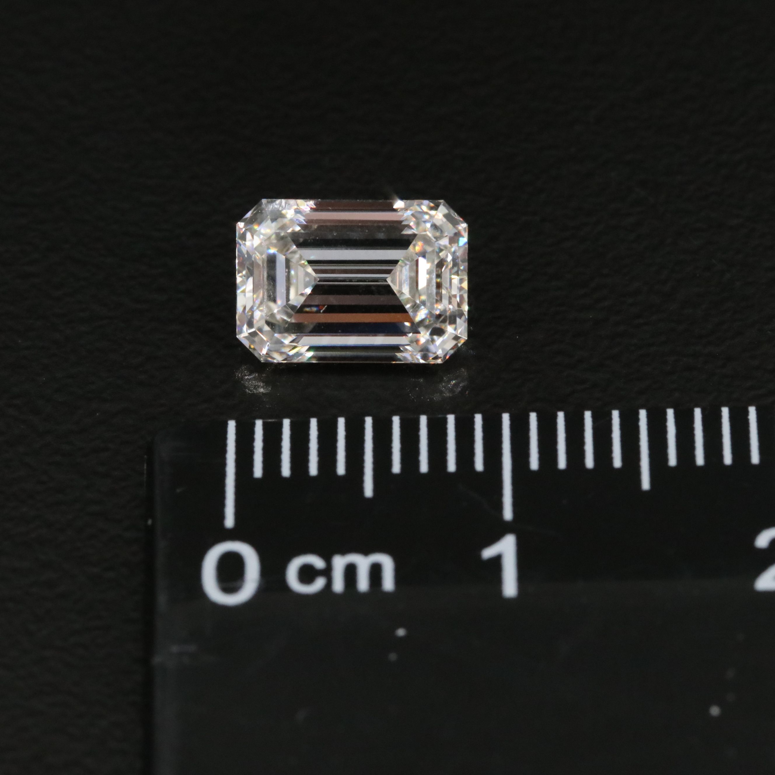 Loose 1.99 CT Lab Grown Diamond with IGI Report