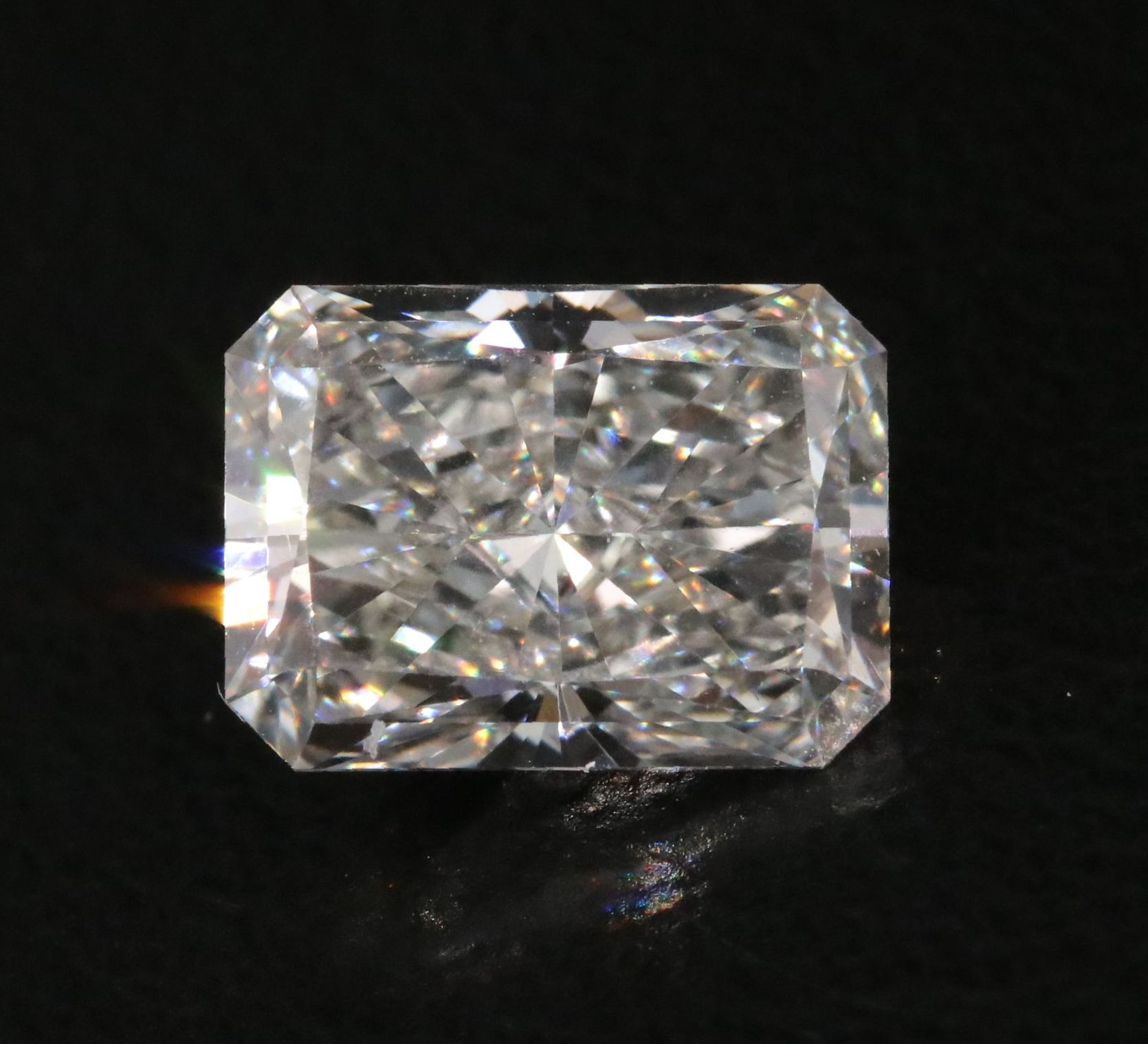 Loose 1.67 CT Lab Grown Diamond with IGI Report