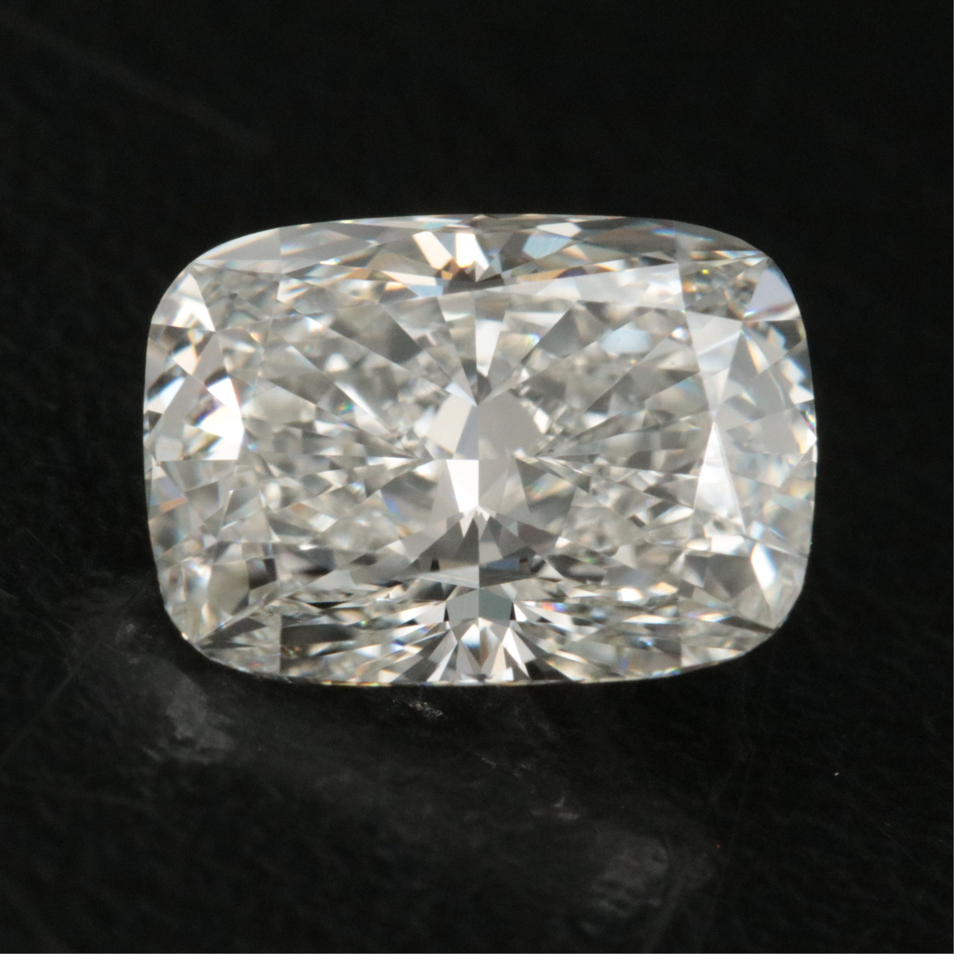 Loose 1.91 CT Lab Grown Diamond with IGI Report