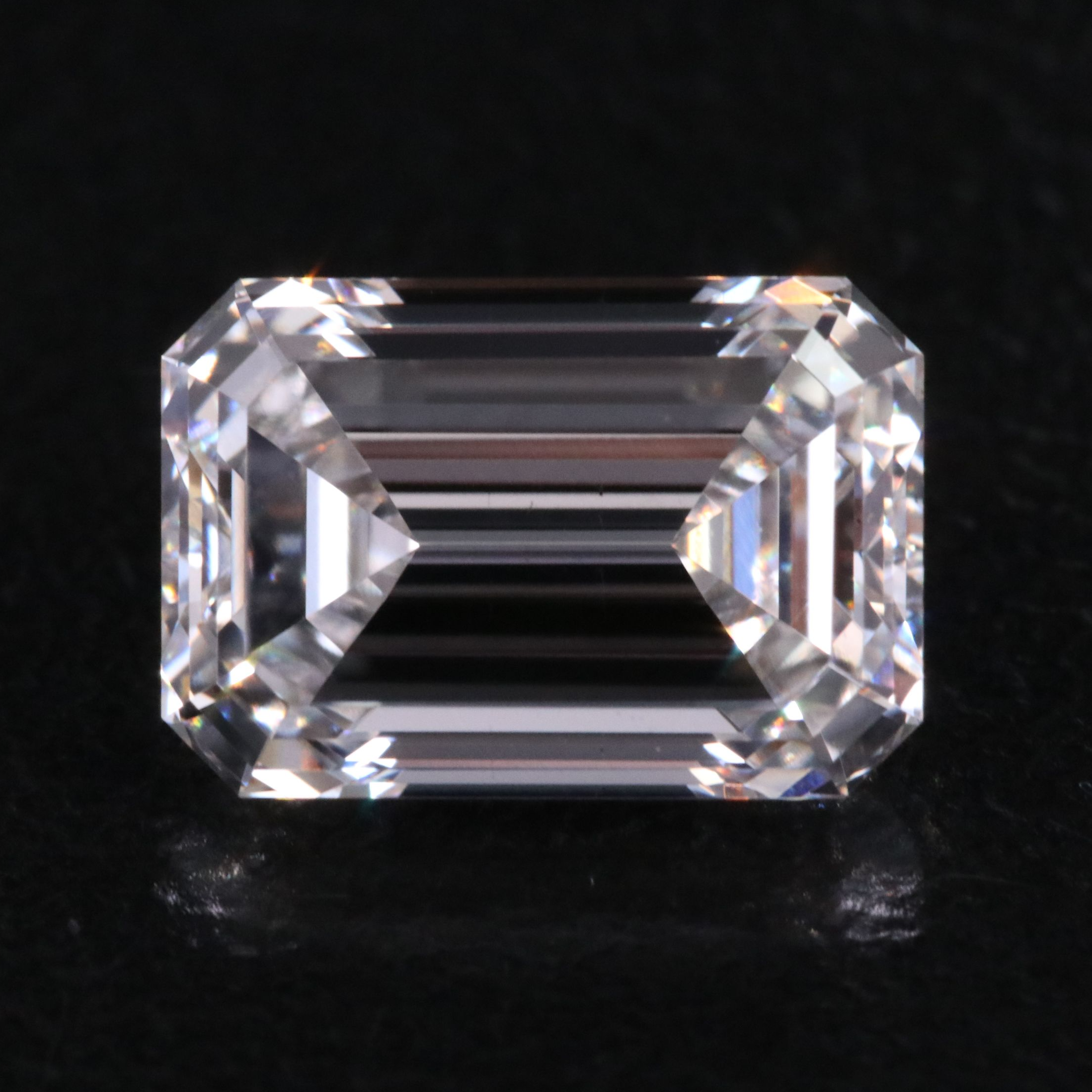 Loose 1.73 CT Lab Grown Diamond with IGI Report