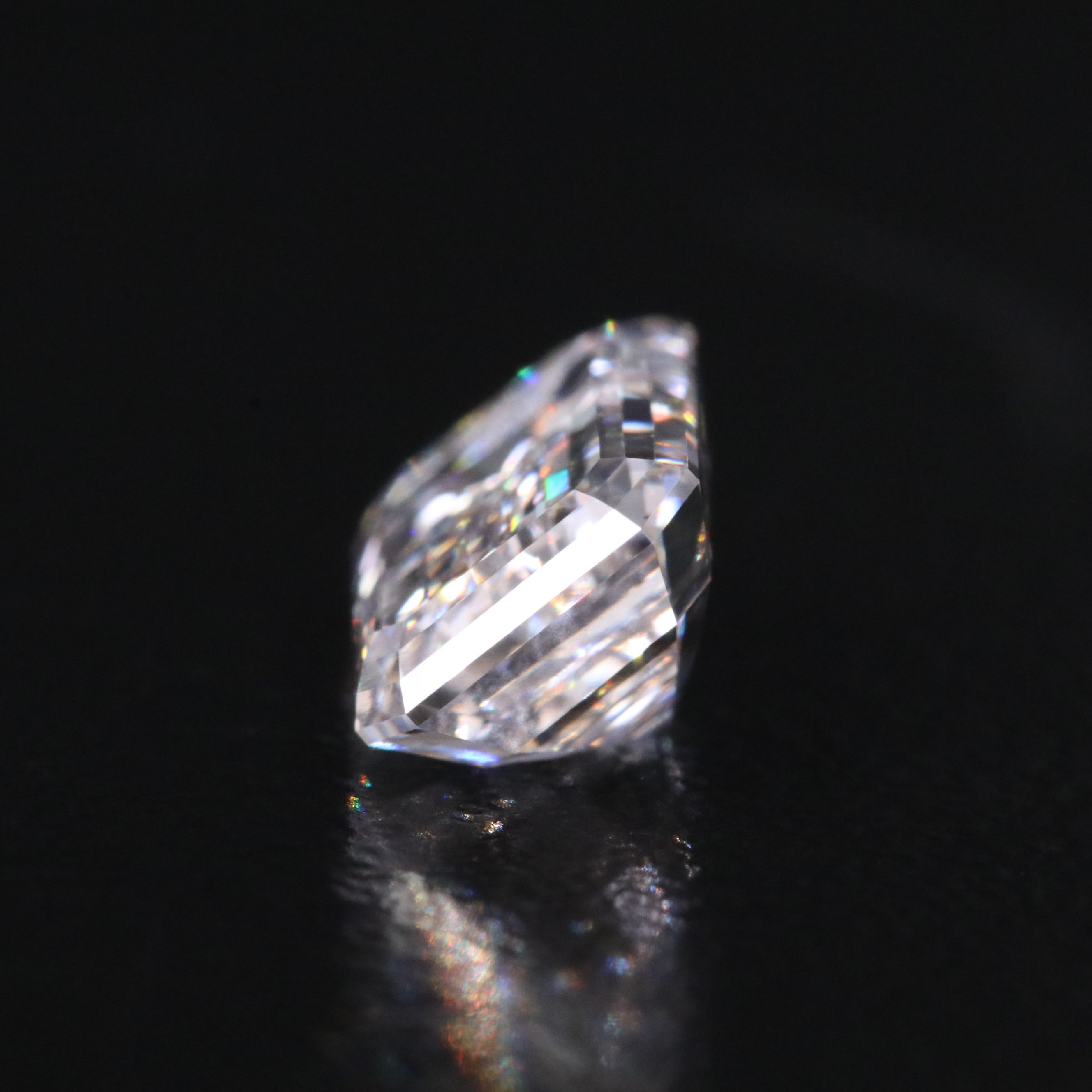Loose 1.73 CT Lab Grown Diamond with IGI Report