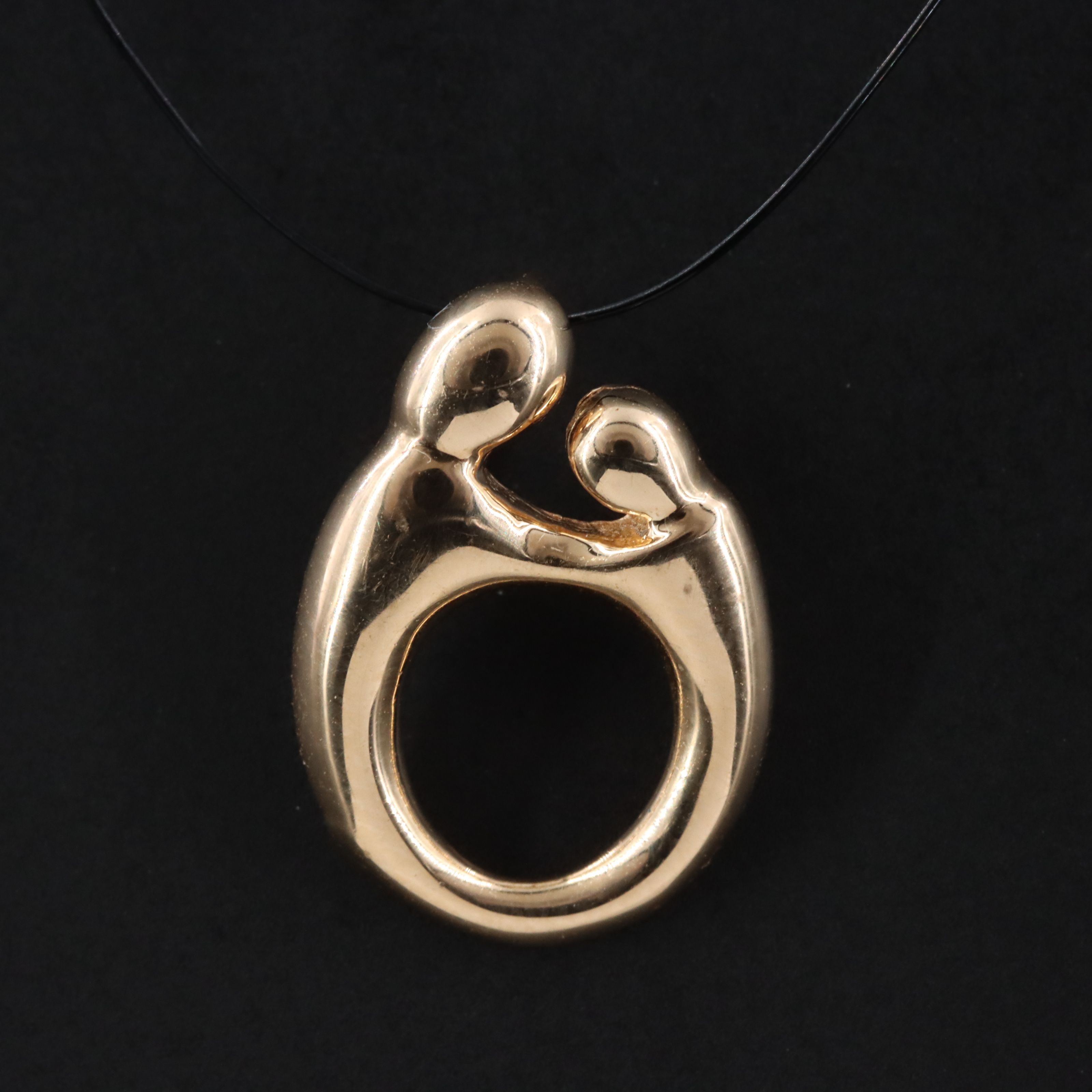 14K Mother and Child Pendant