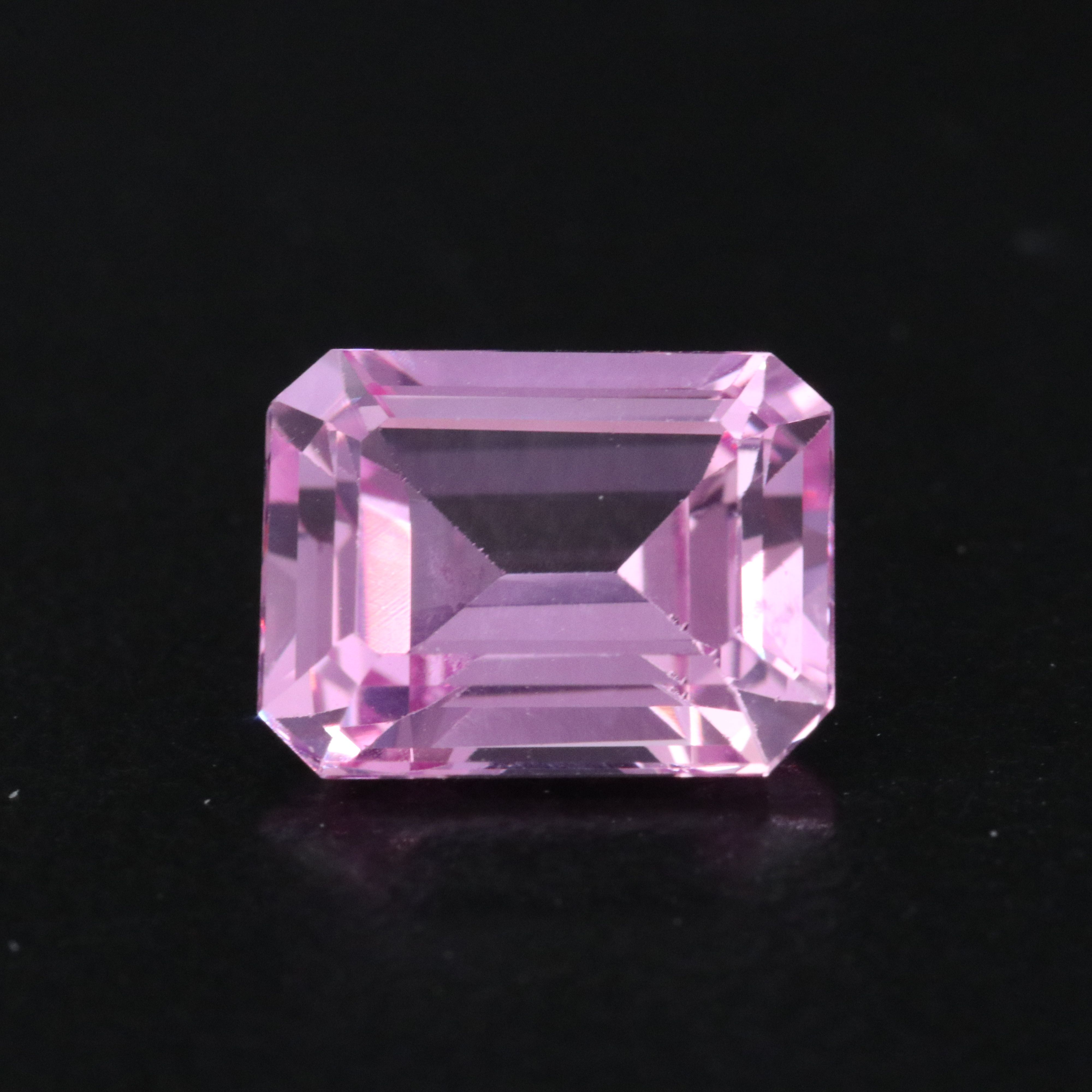 Loose 2.97 CT Lab Grown Sapphire