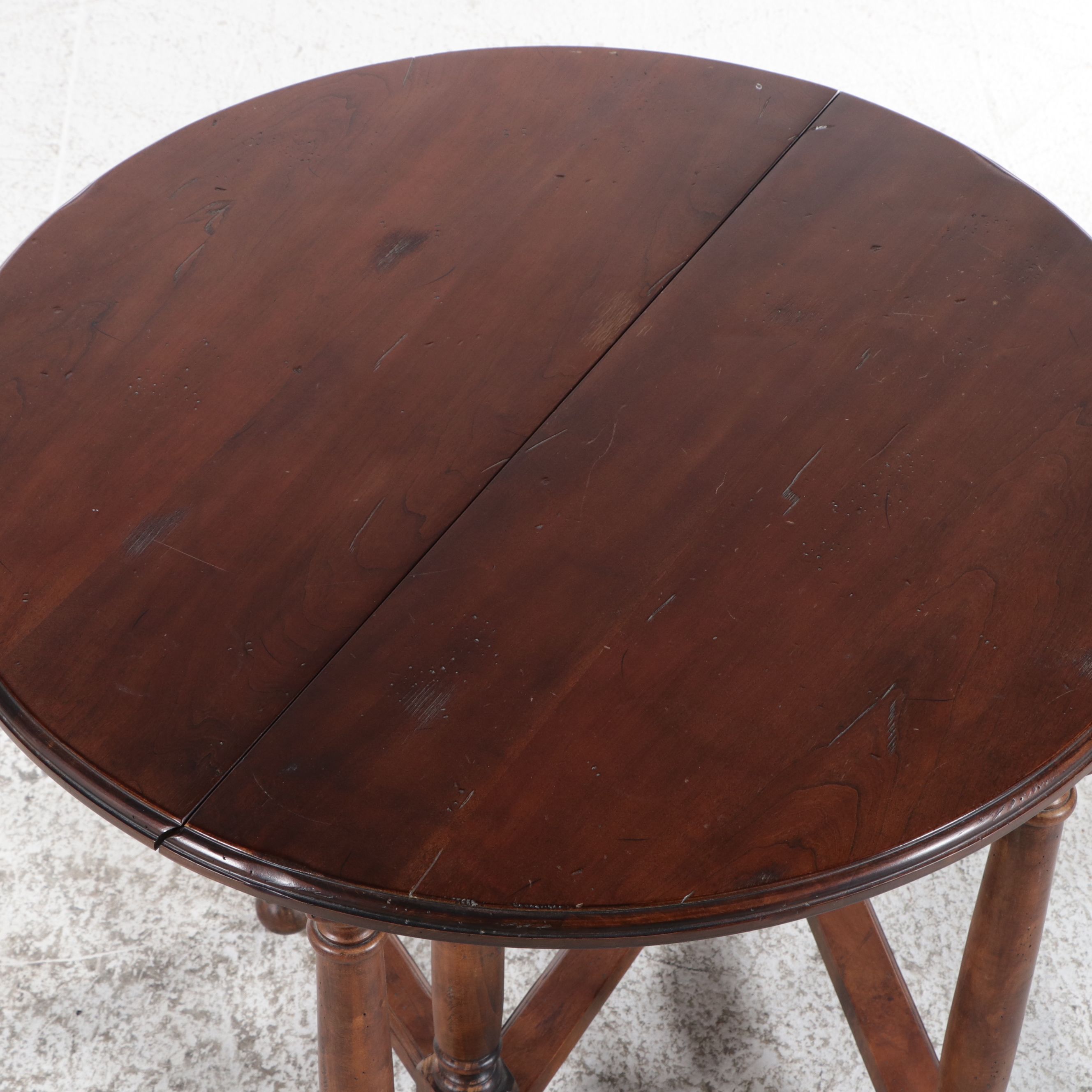 Jacobean Style Gateleg Drop-Leaf Table, Early to Mid-20th Century