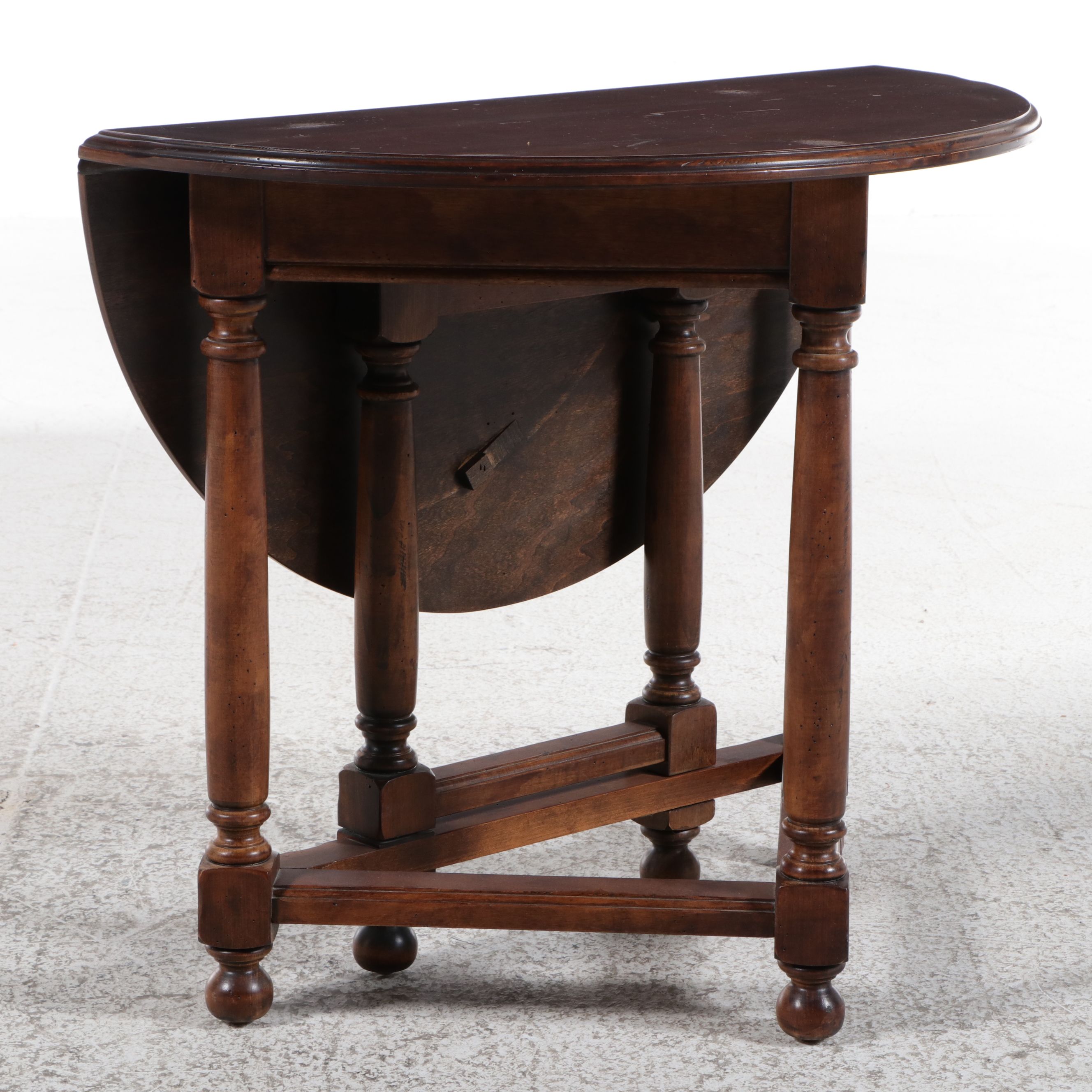 Jacobean Style Gateleg Drop-Leaf Table, Early to Mid-20th Century