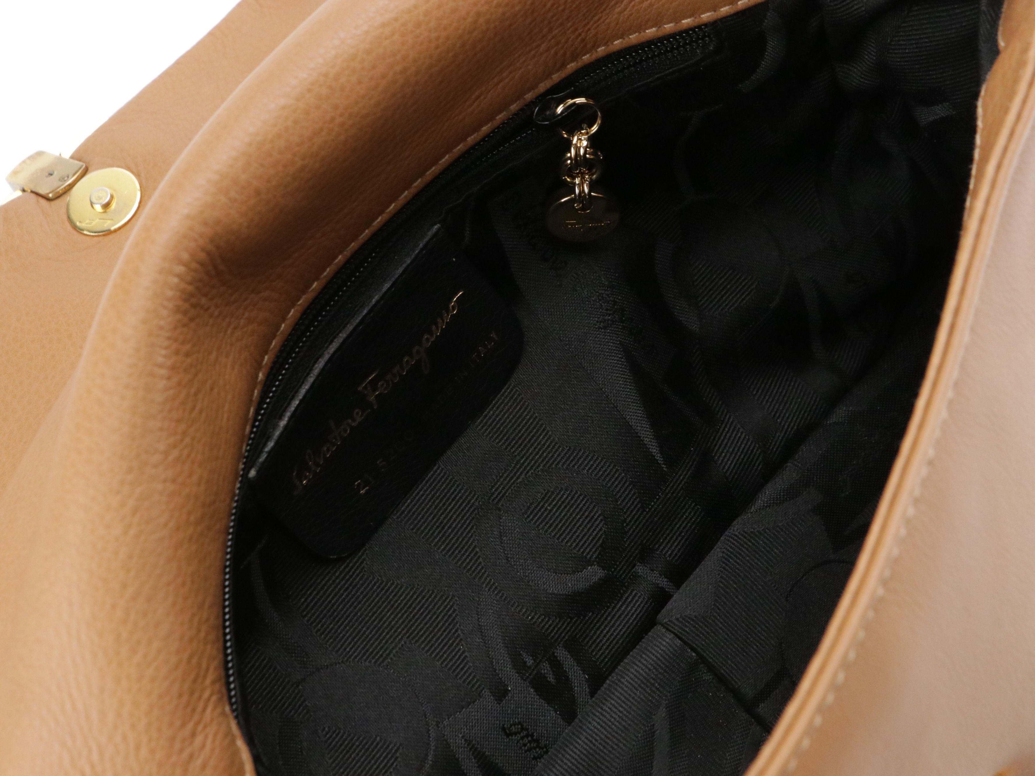 Salvatore Ferragamo Crossbody Bags in Caramel Brown and Textured Leather