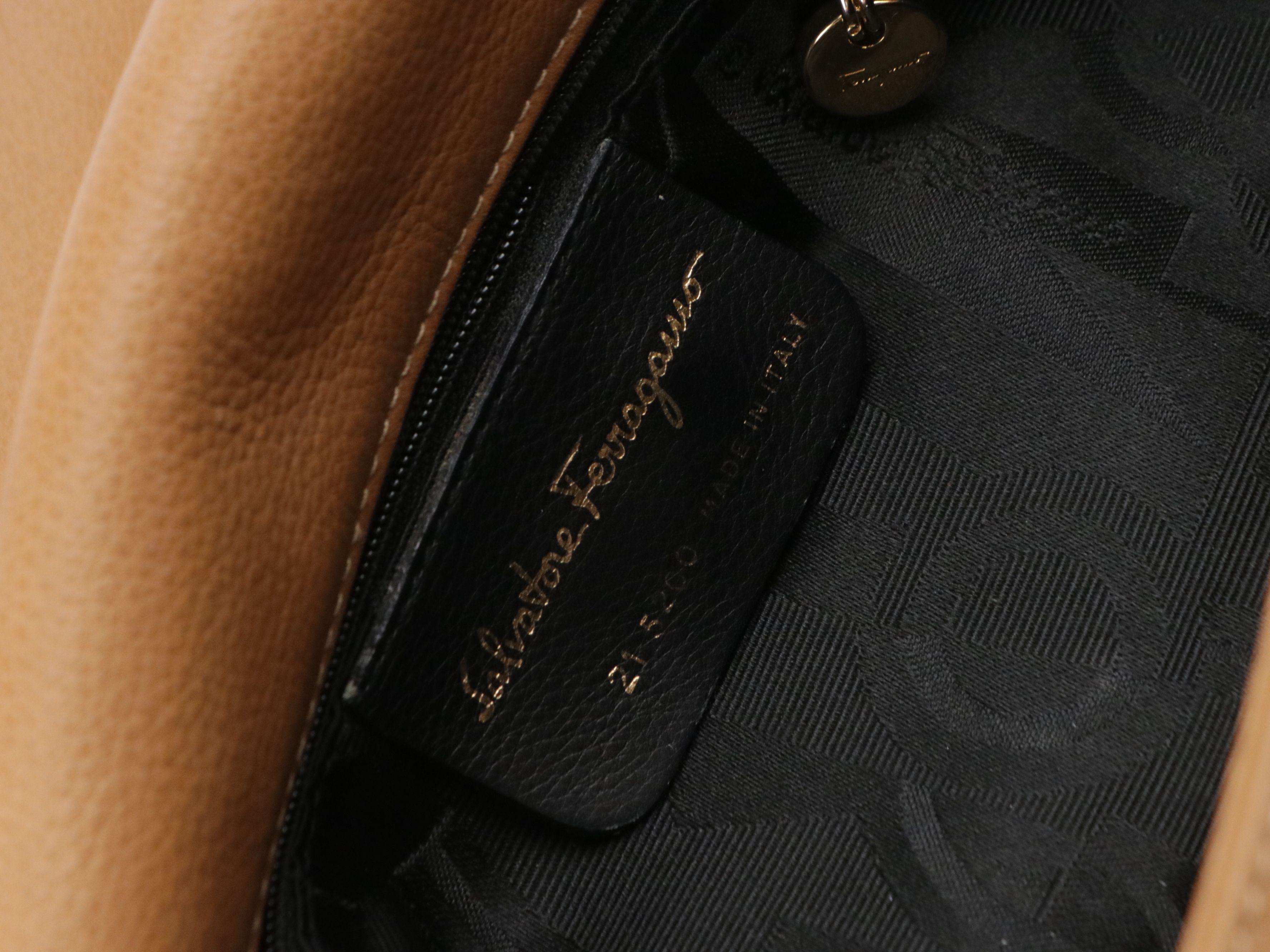 Salvatore Ferragamo Crossbody Bags in Caramel Brown and Textured Leather
