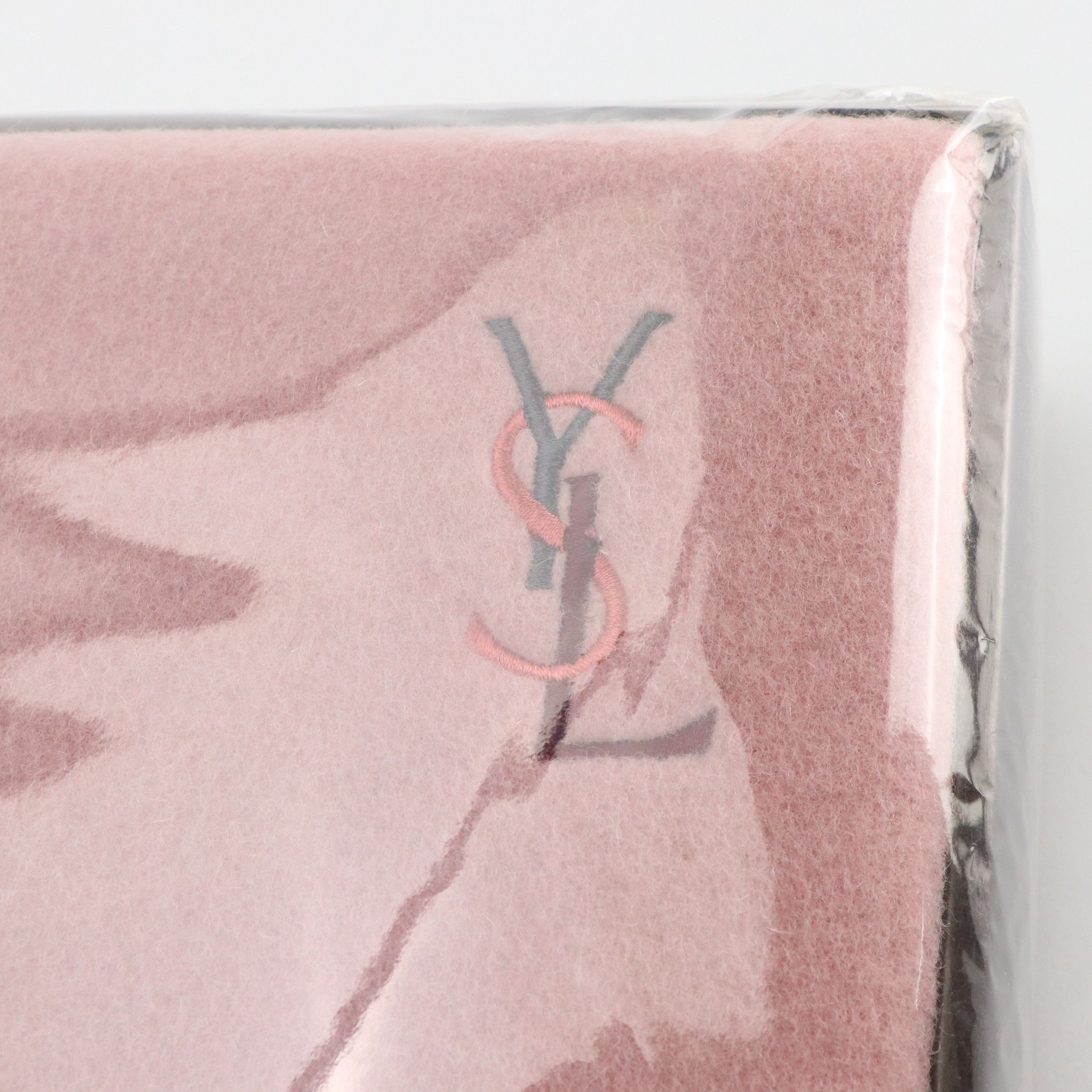 Yves Saint Laurent Logo Monogram Wool Twin XL Blanket
