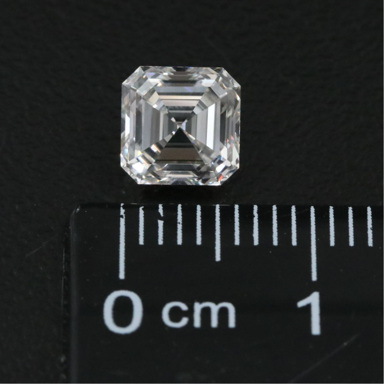 Loose 1.48 CT Lab Grown Diamond with IGI Report
