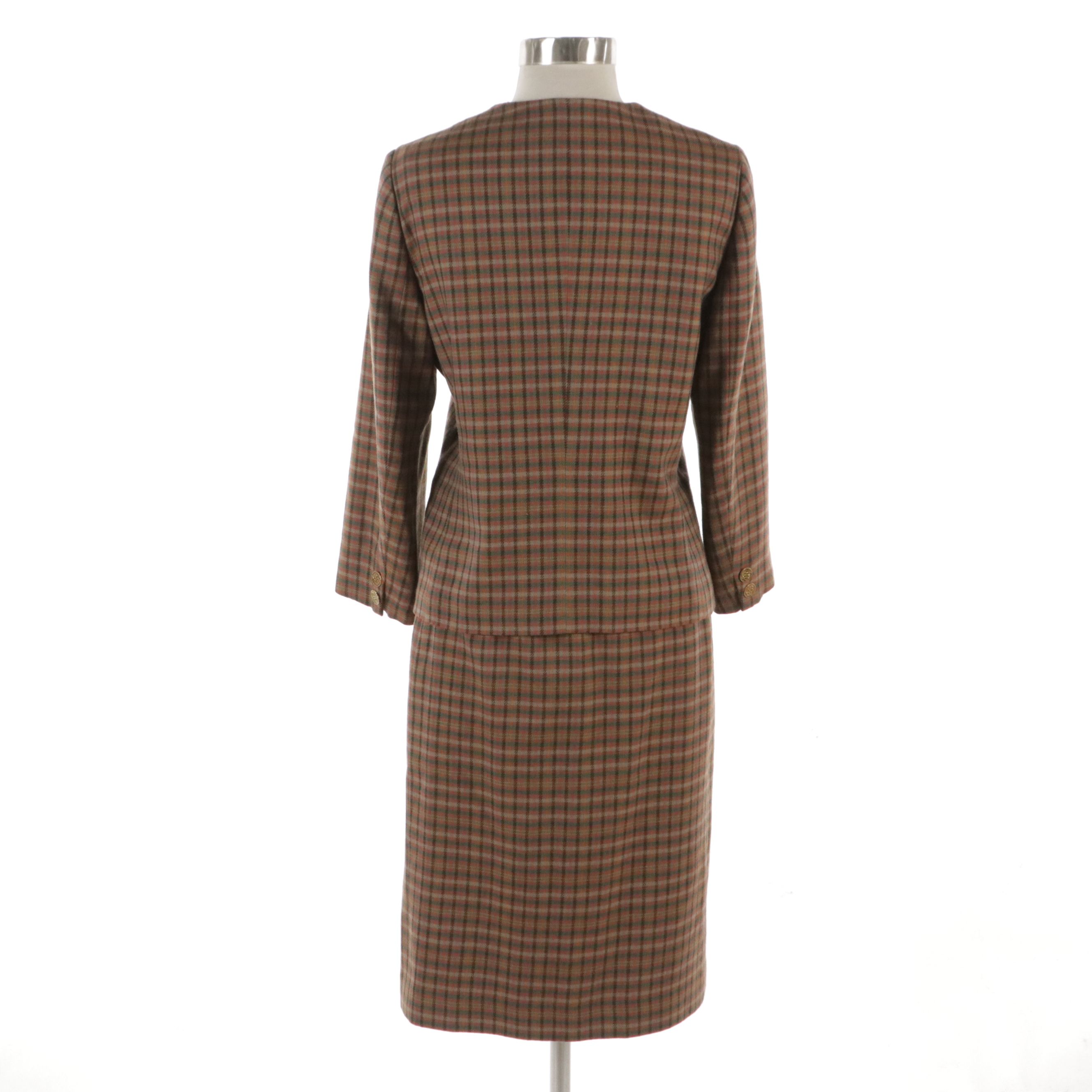 Burberrys Skirt Suit in Wool Plaid