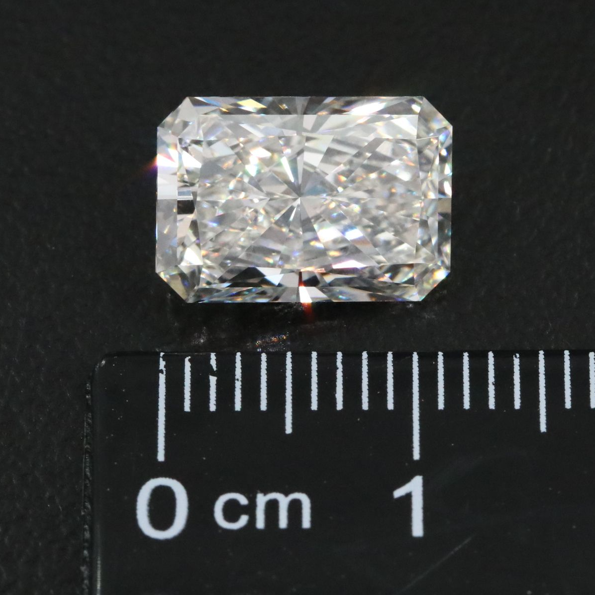 Loose 4.58 CT Lab Grown Diamond with IGI Report