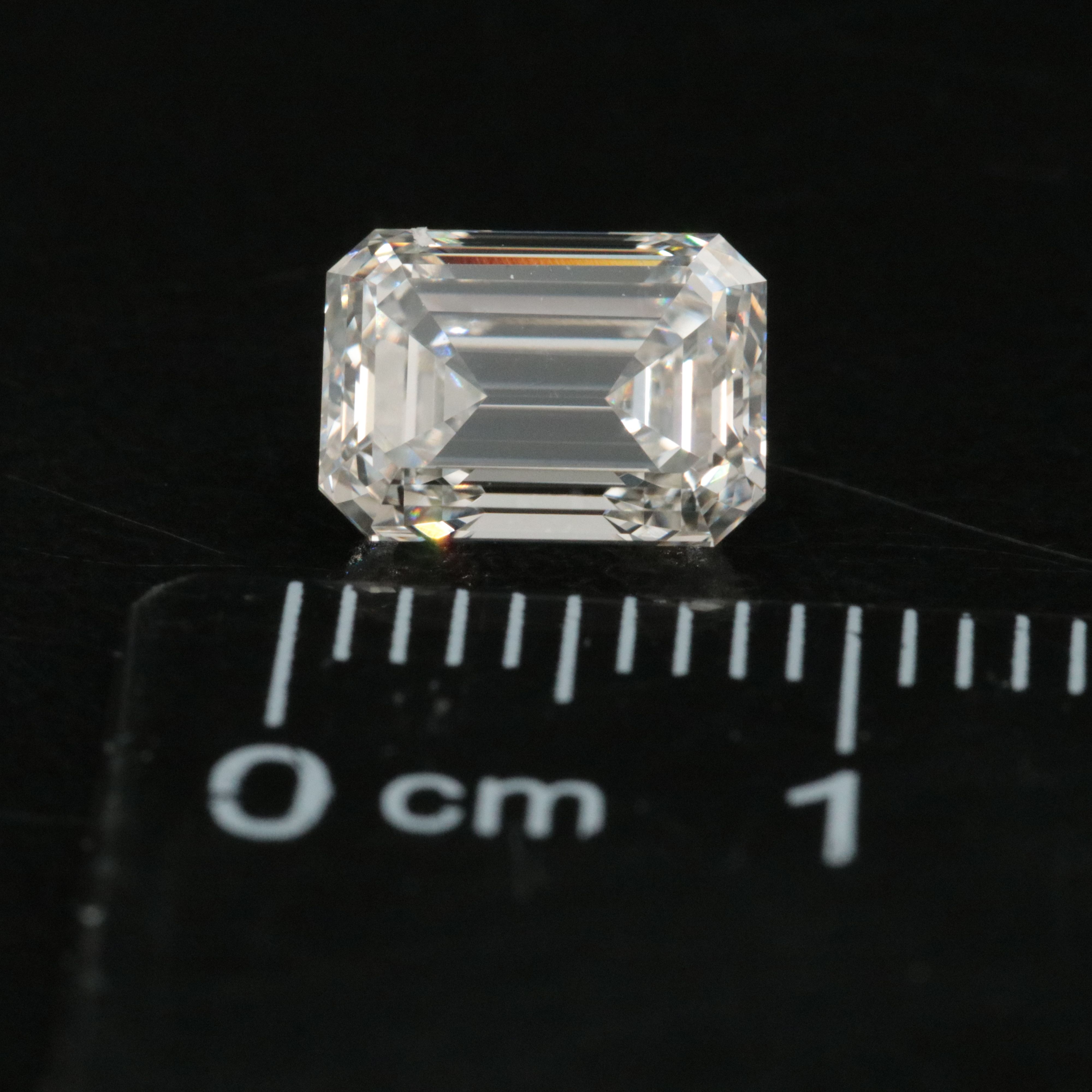 Loose 1.90 CT Lab Grown Diamond with IGI Report