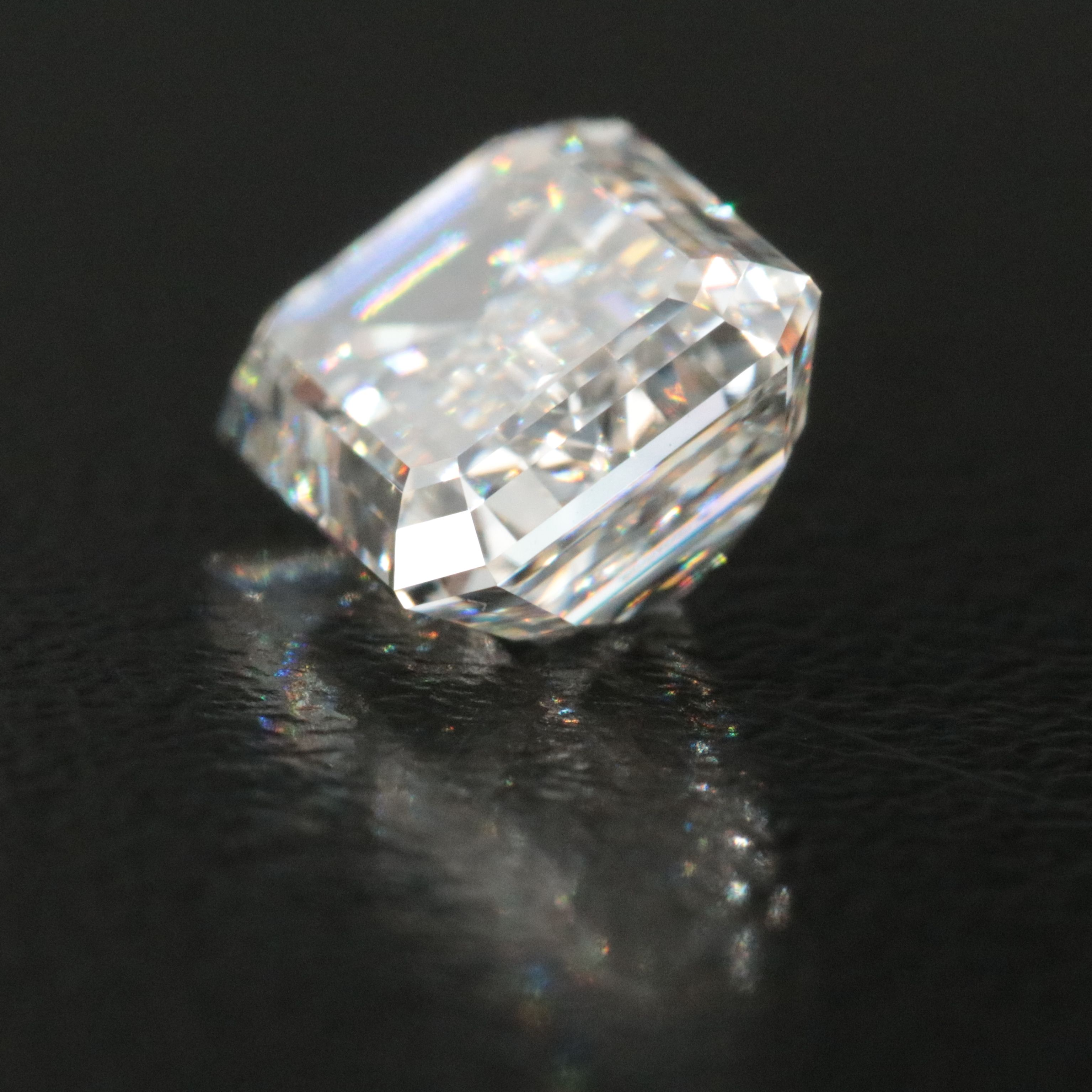 Loose 1.90 CT Lab Grown Diamond with IGI Report