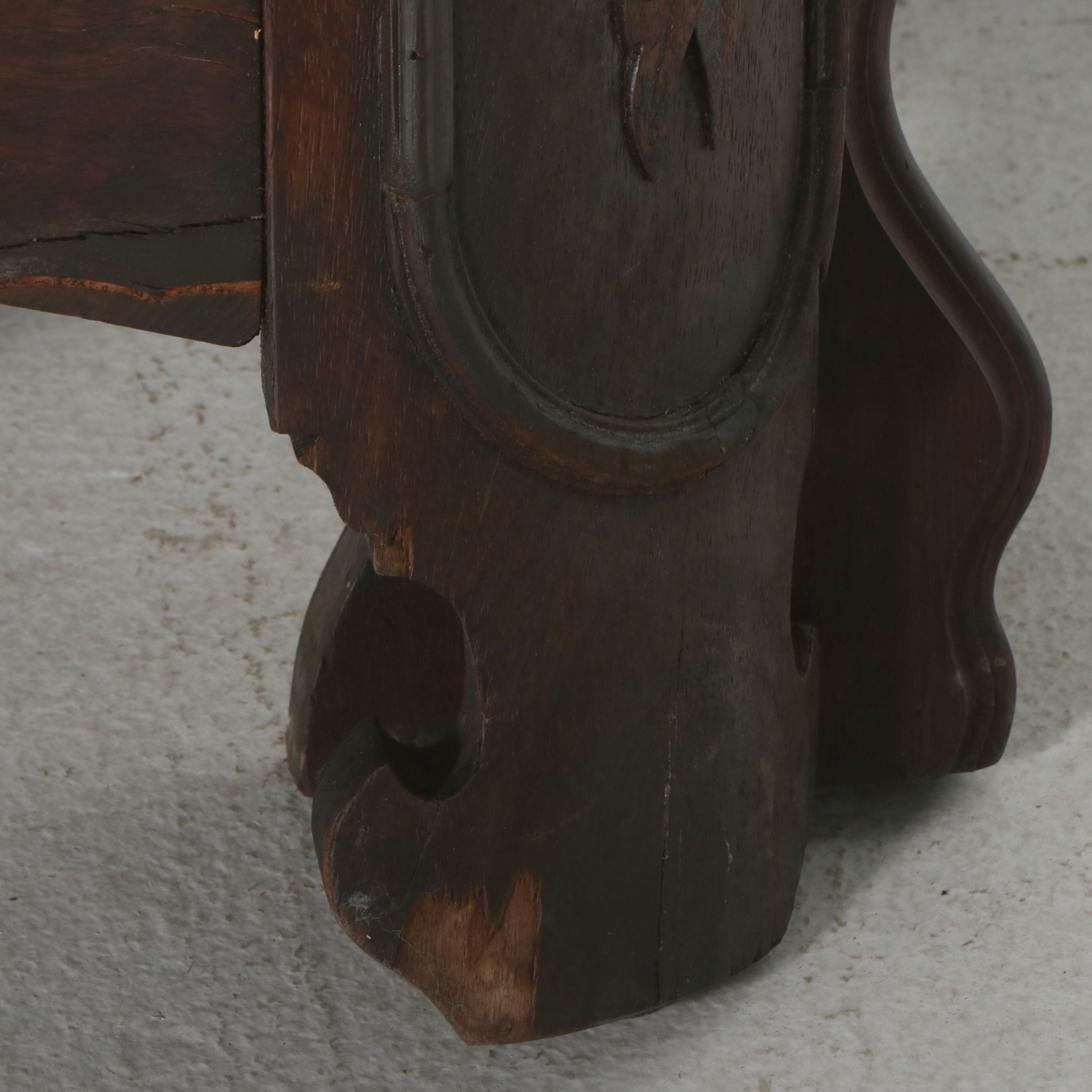 Victorian Renaissance Revival Carved Walnut Bed, Late 19th Century