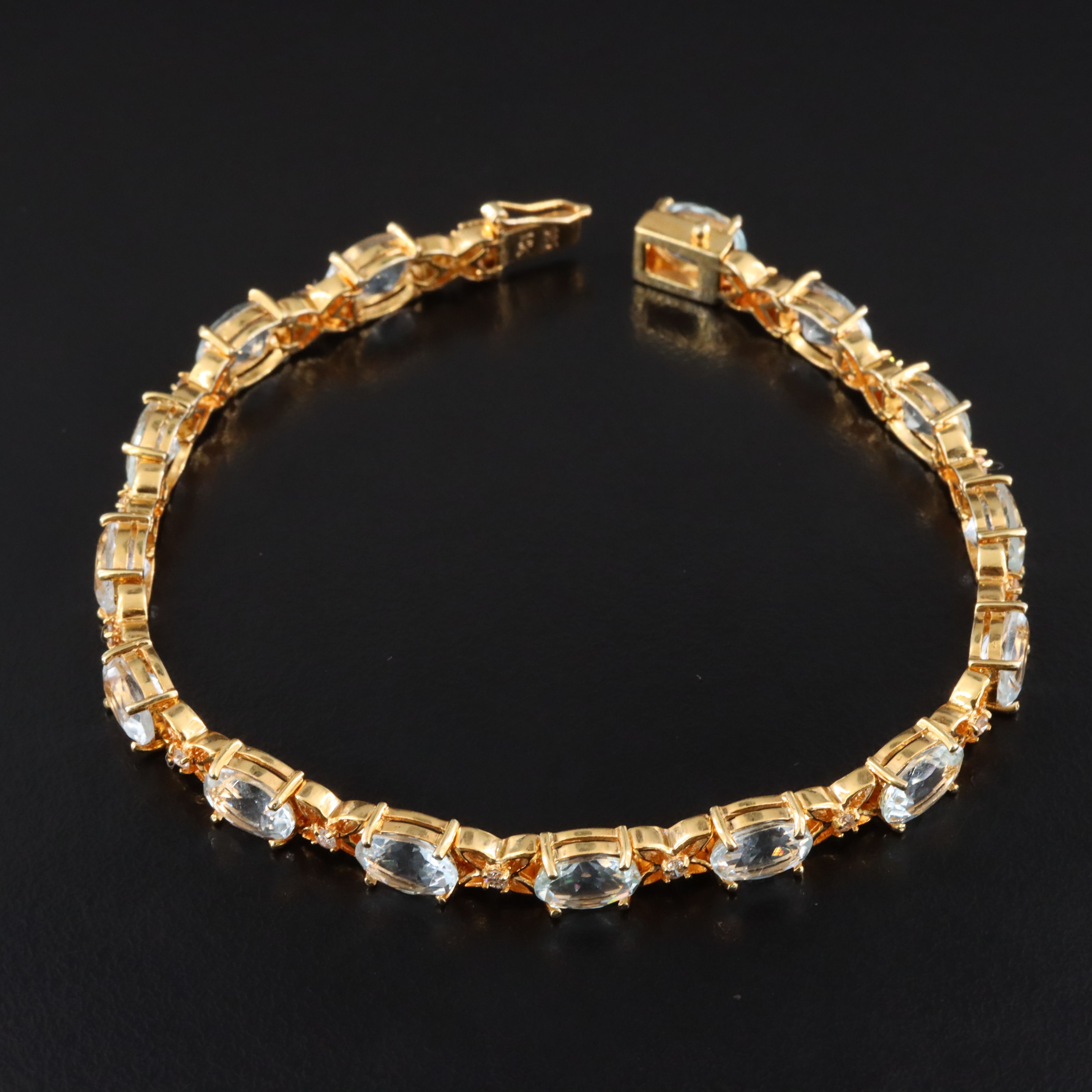 14K Aquamarine and Diamond Line Bracelet