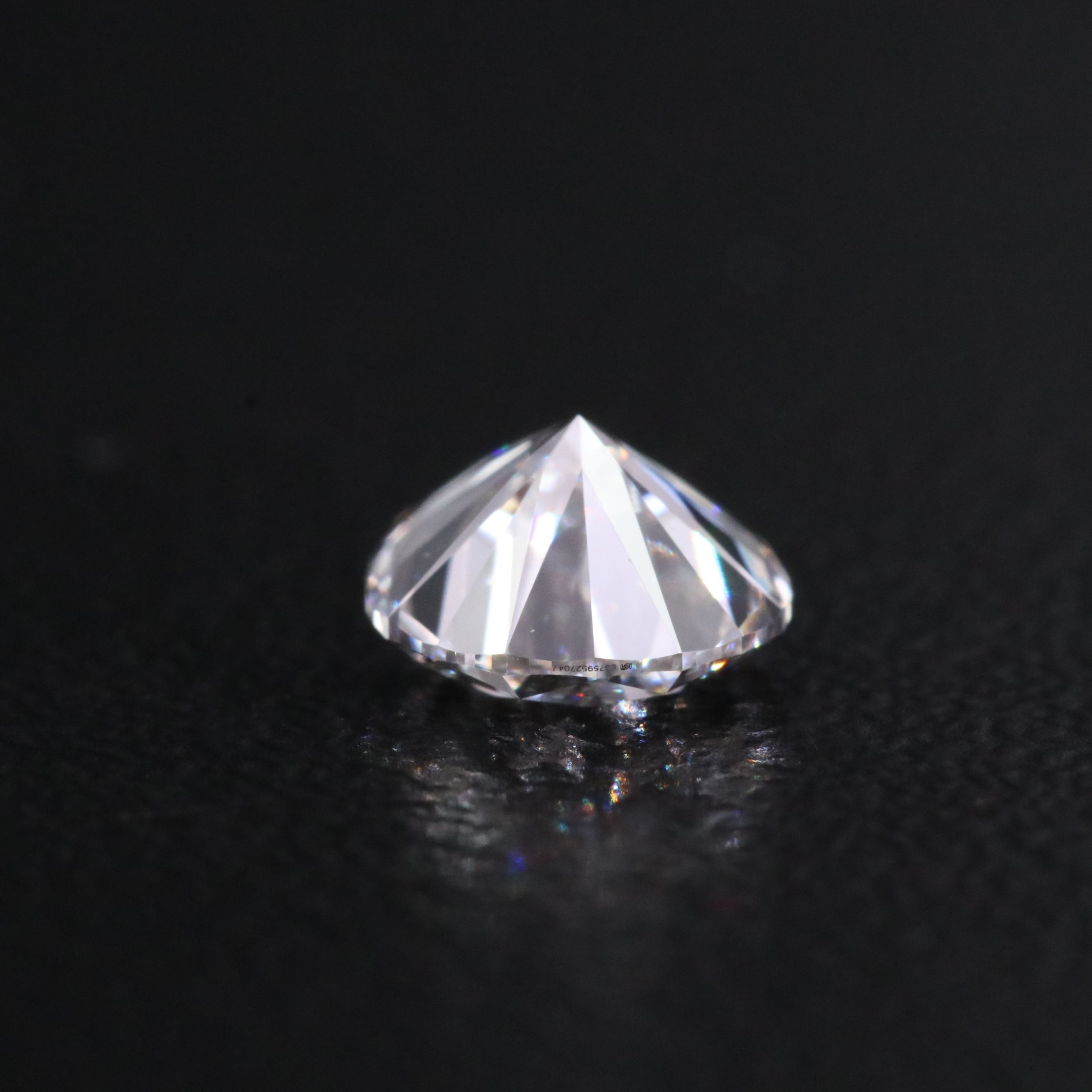 Loose 1.01 CT Lab Grown Diamond with IGI Report