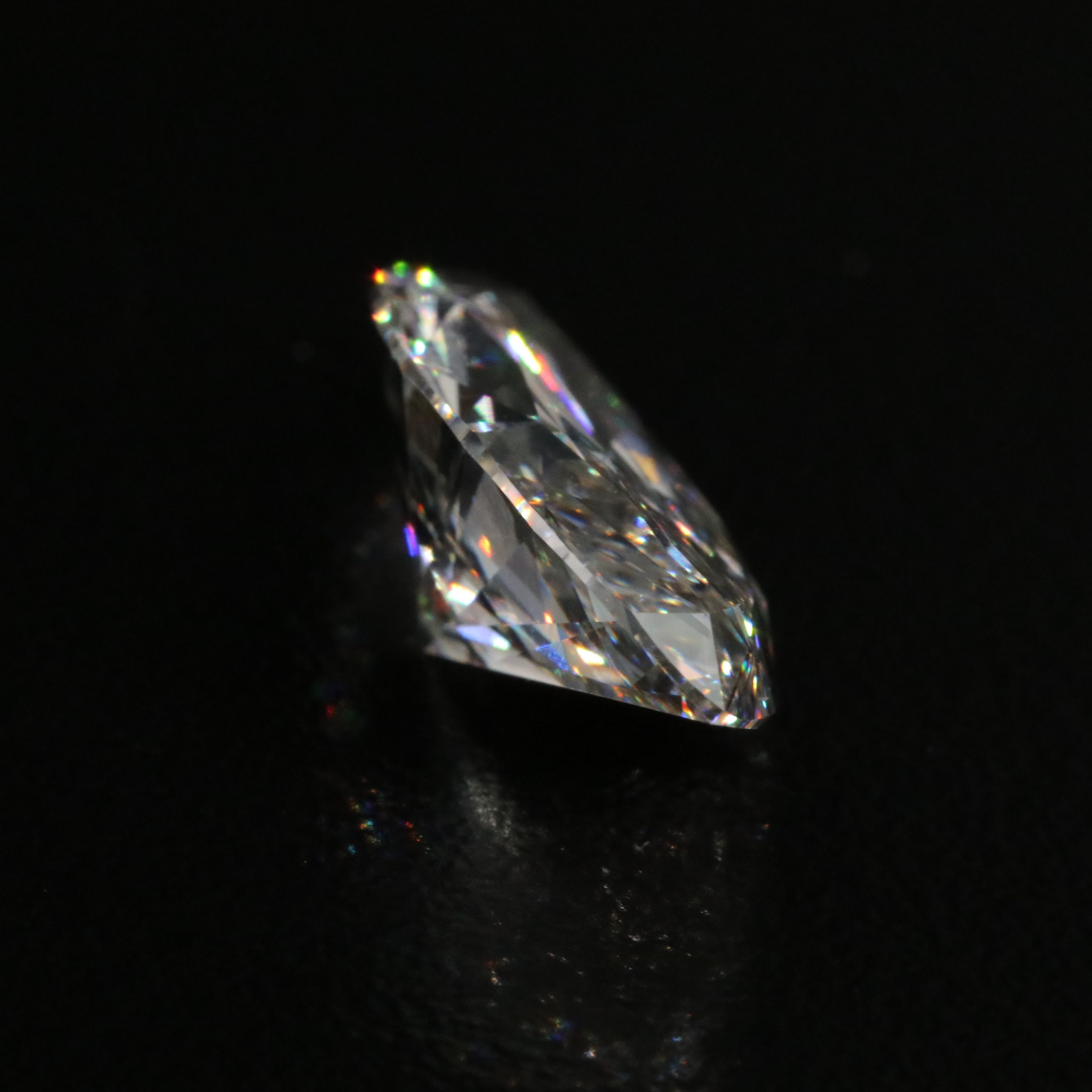 Loose 5.05 CT Lab Grown Diamond with IGI Report