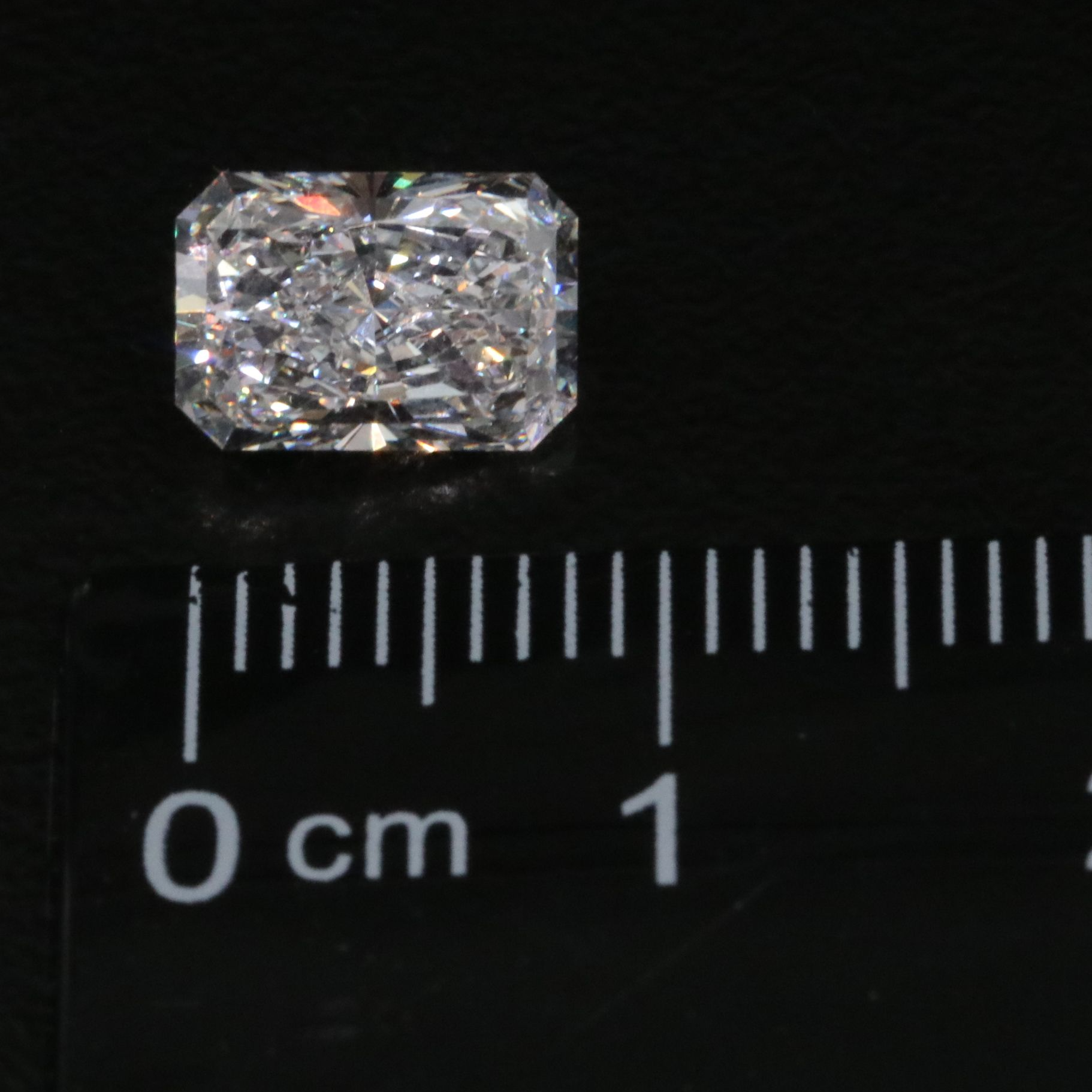 Loose 1.81 CT Lab Grown Diamond with IGI Report