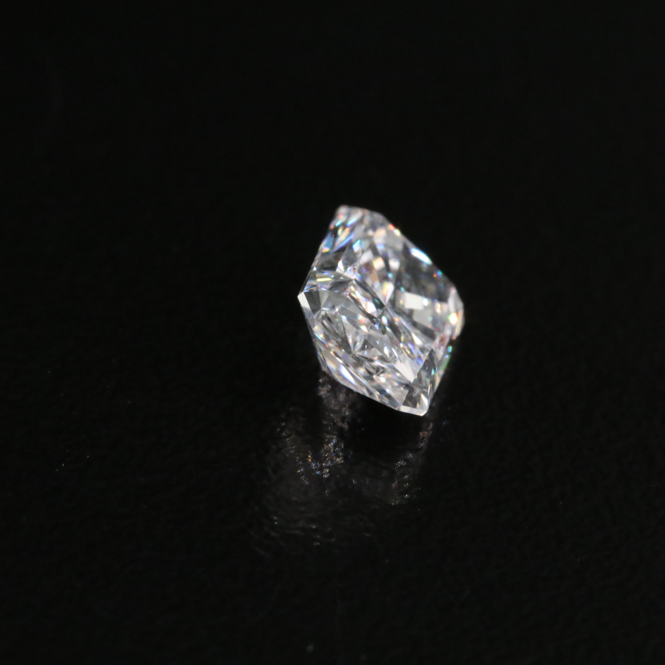 Loose 1.81 CT Lab Grown Diamond with IGI Report
