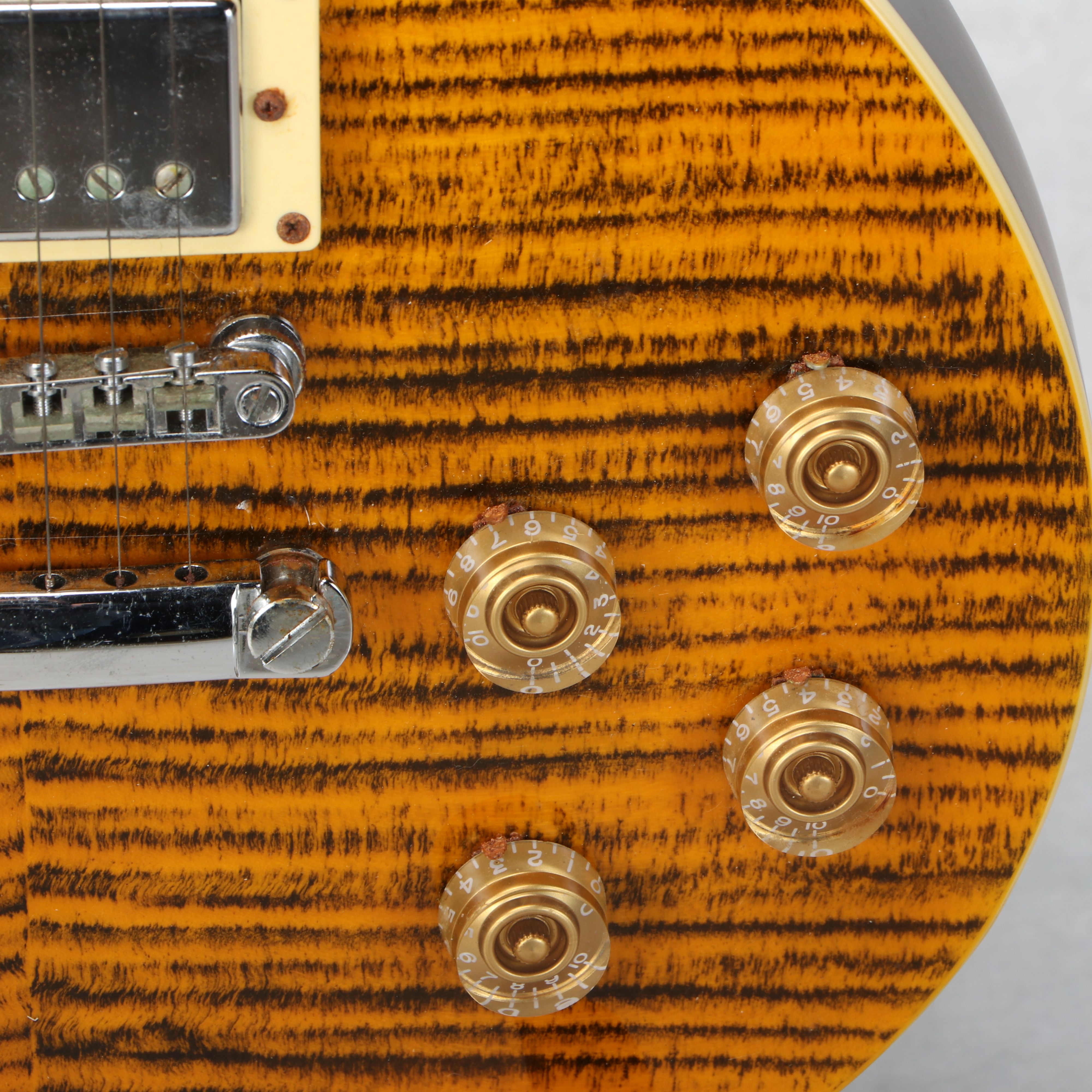 Epiphone Joe Perry "Boneyard" Electric Guitar with Crate GLX30 Amplifier