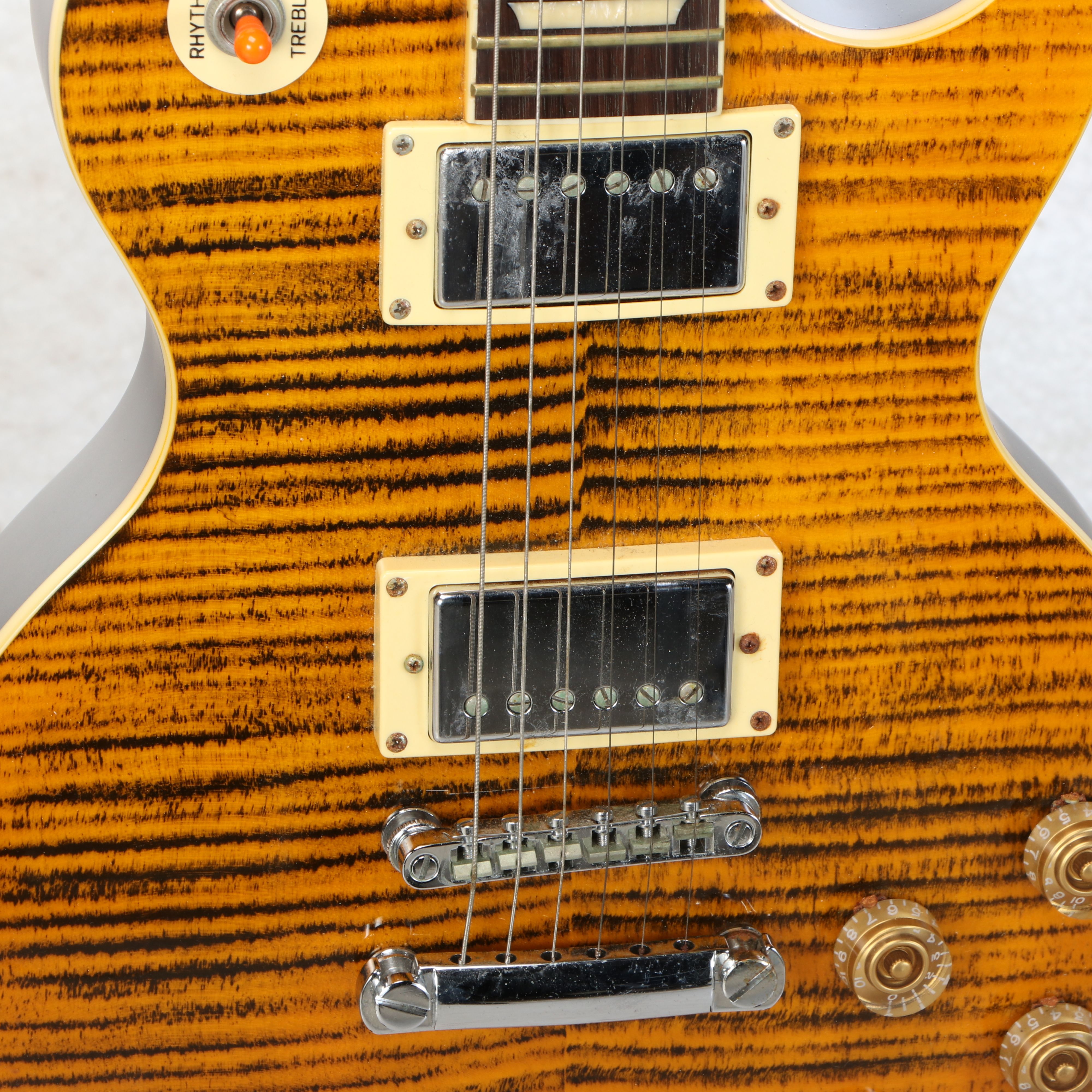 Epiphone Joe Perry "Boneyard" Electric Guitar with Crate GLX30 Amplifier