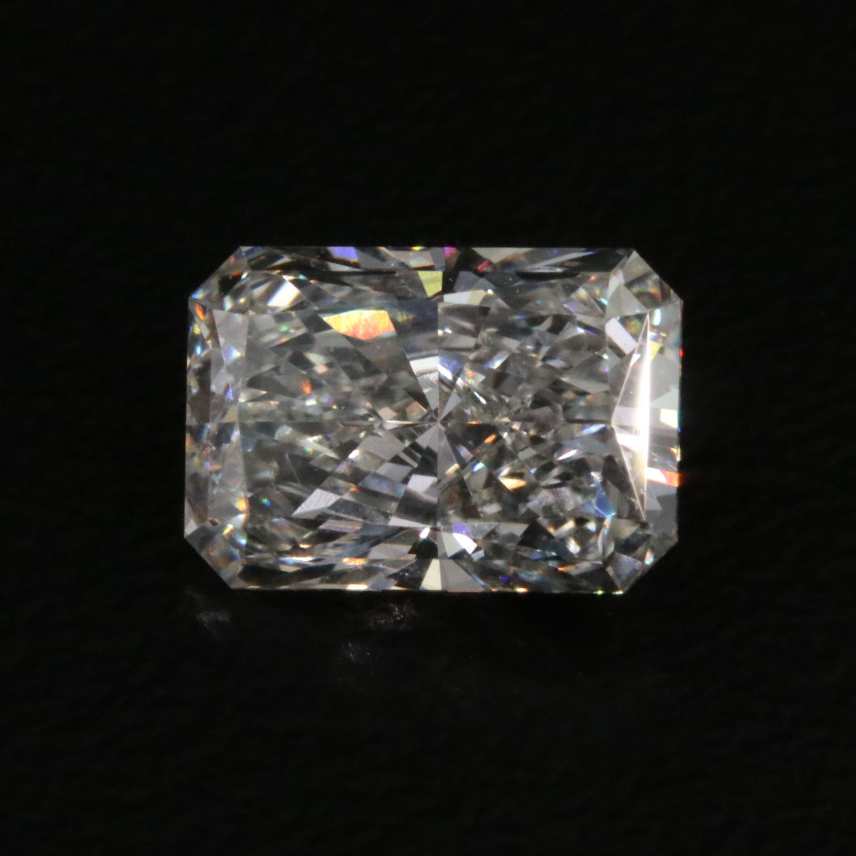 Loose 1.88 CT Lab Grown Diamond with IGI Report