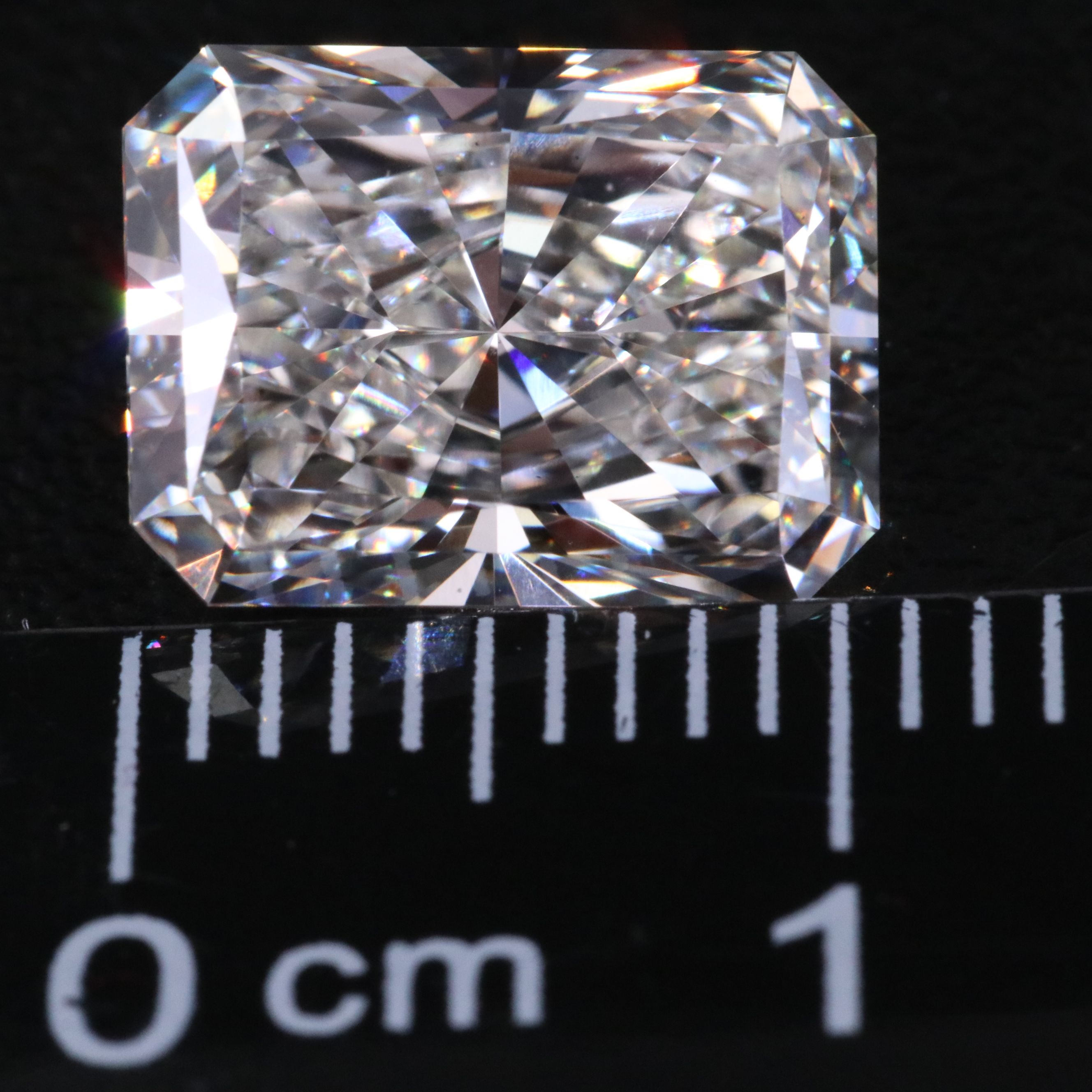 Loose 3.95 CT Lab Grown Diamond with IGI Report