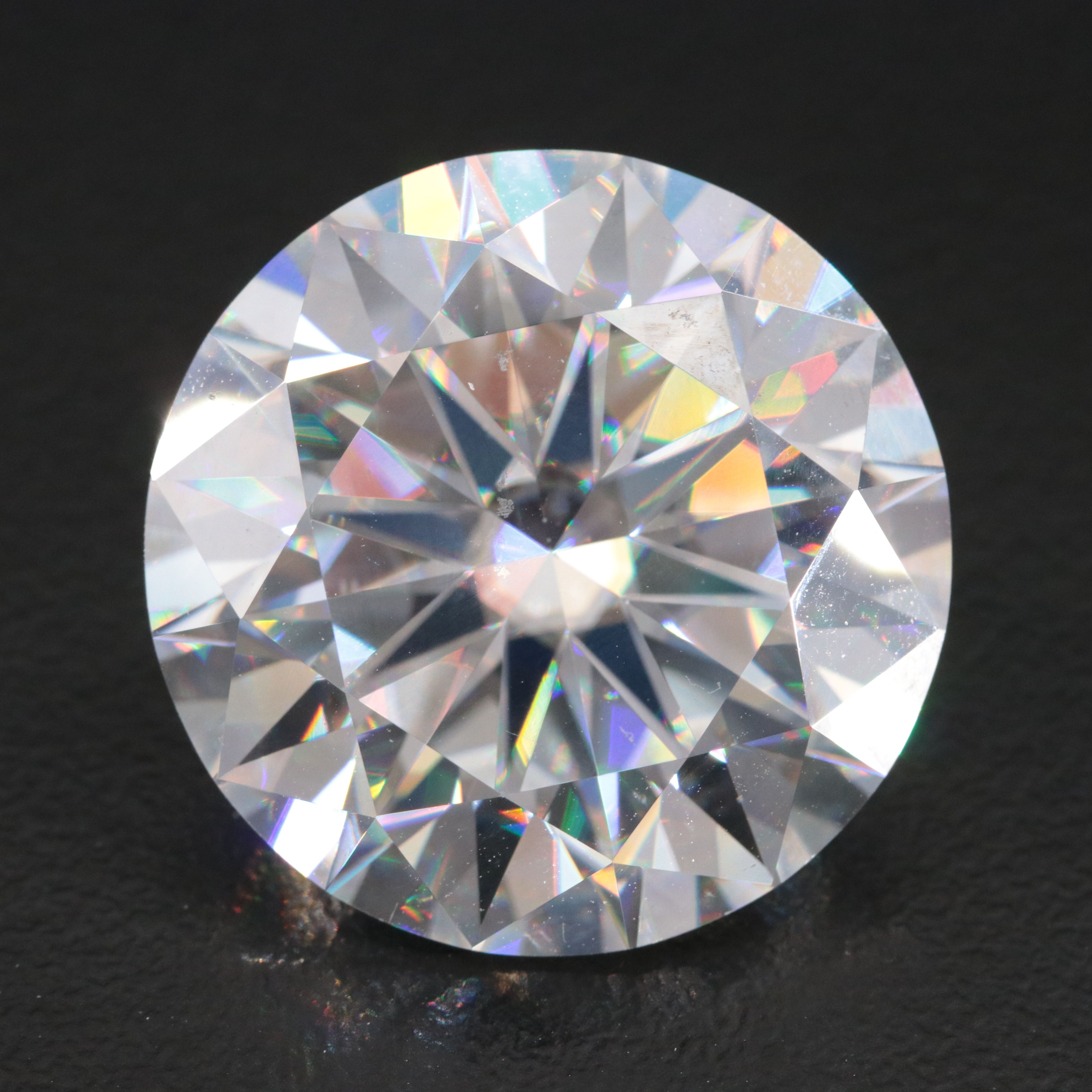 Loose 27.16 CT Moissanite