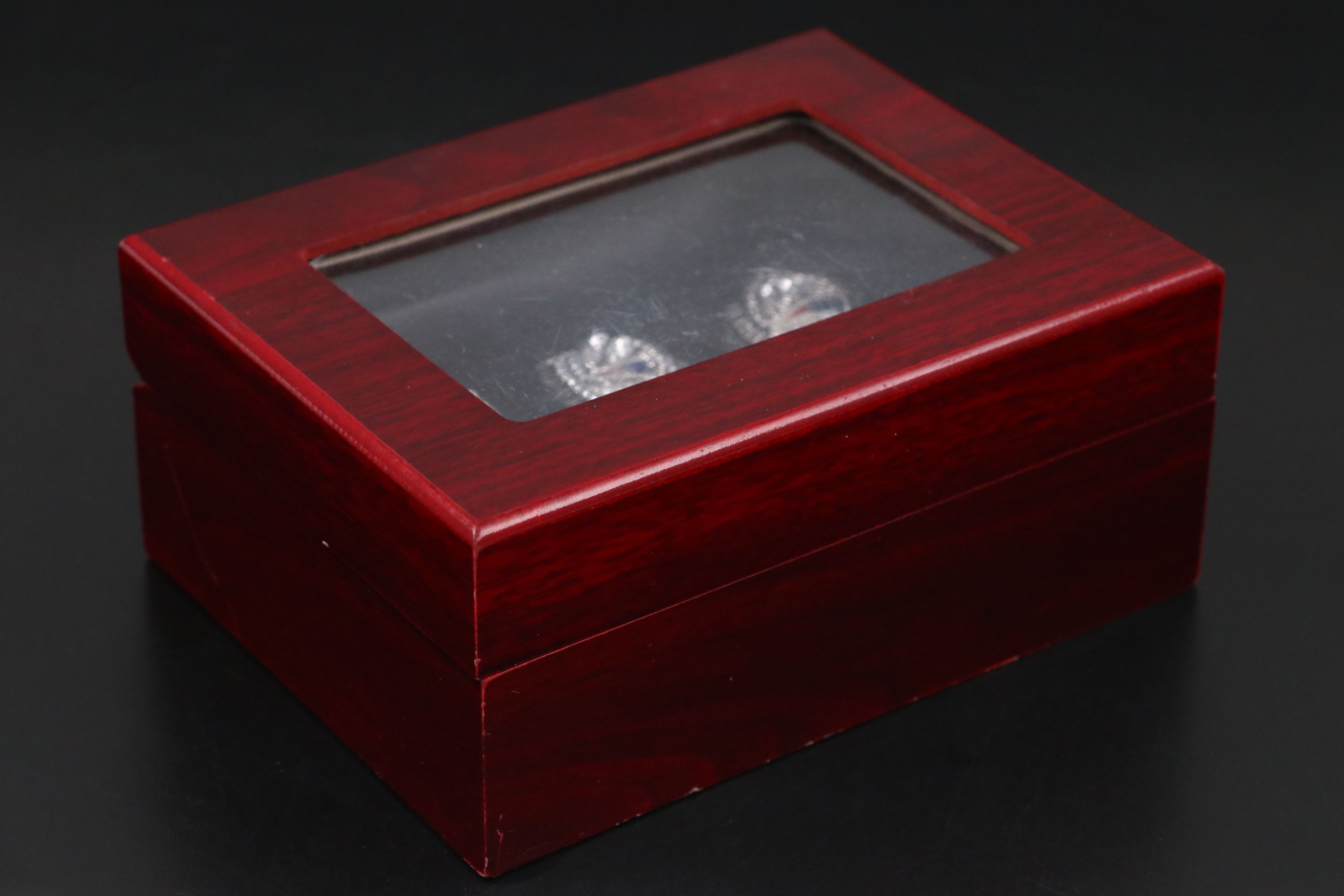 Replica Tom Brady New England Patriots Super Bowl Rings with Display