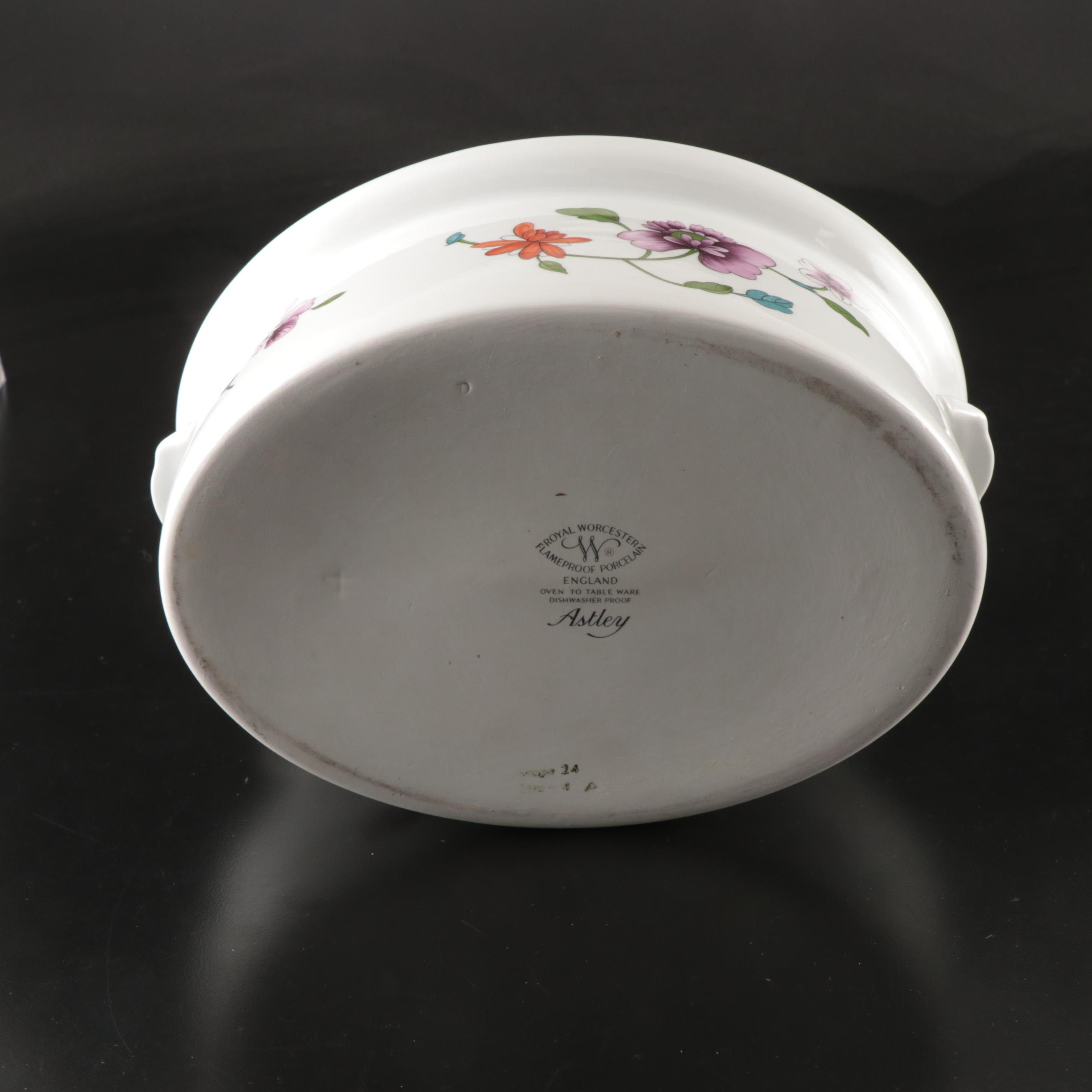 Royal Worcester England "Astley" Porcelain Dinnerware, 1967-1986