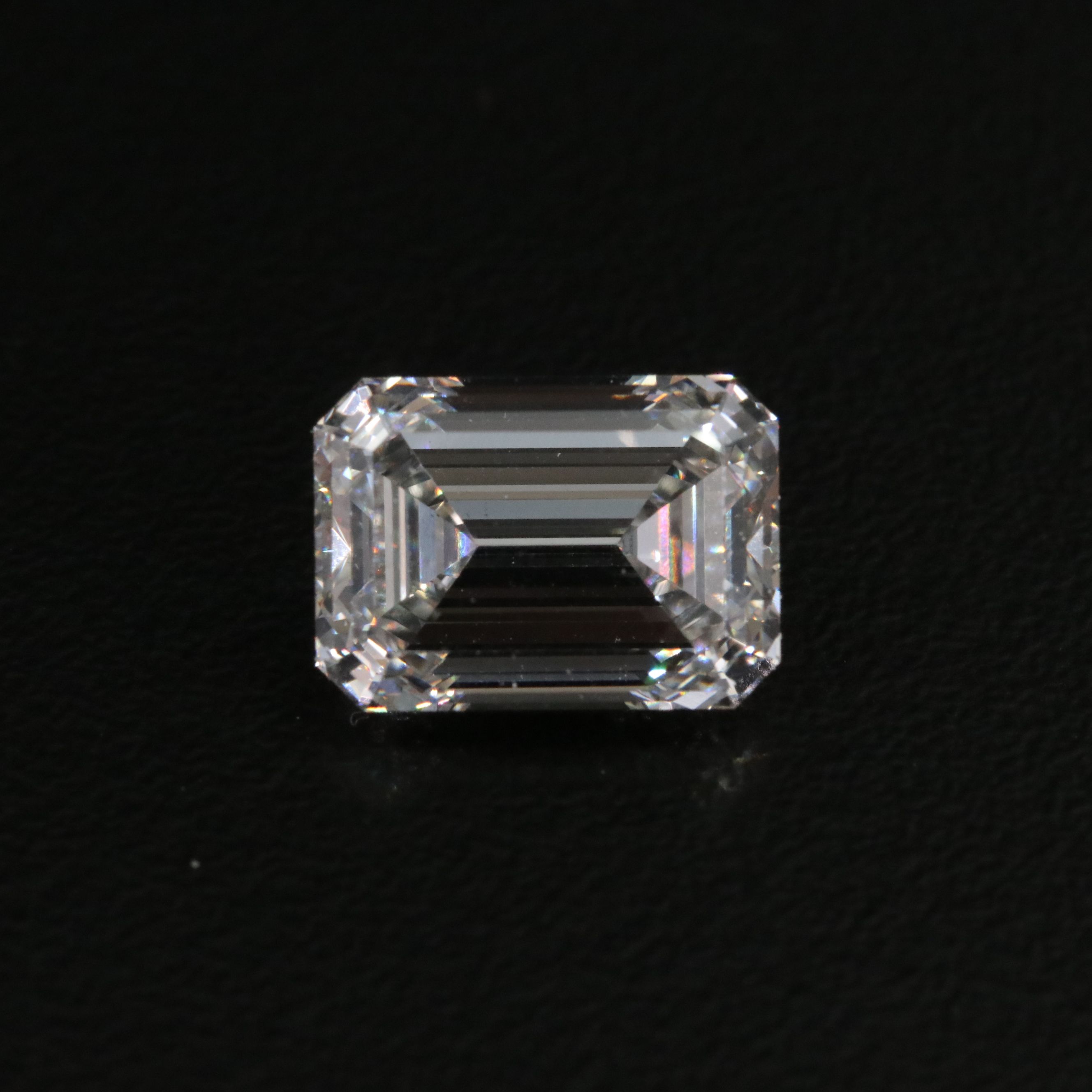 Loose 4.42 CT Lab Grown Diamond with IGI Reporto