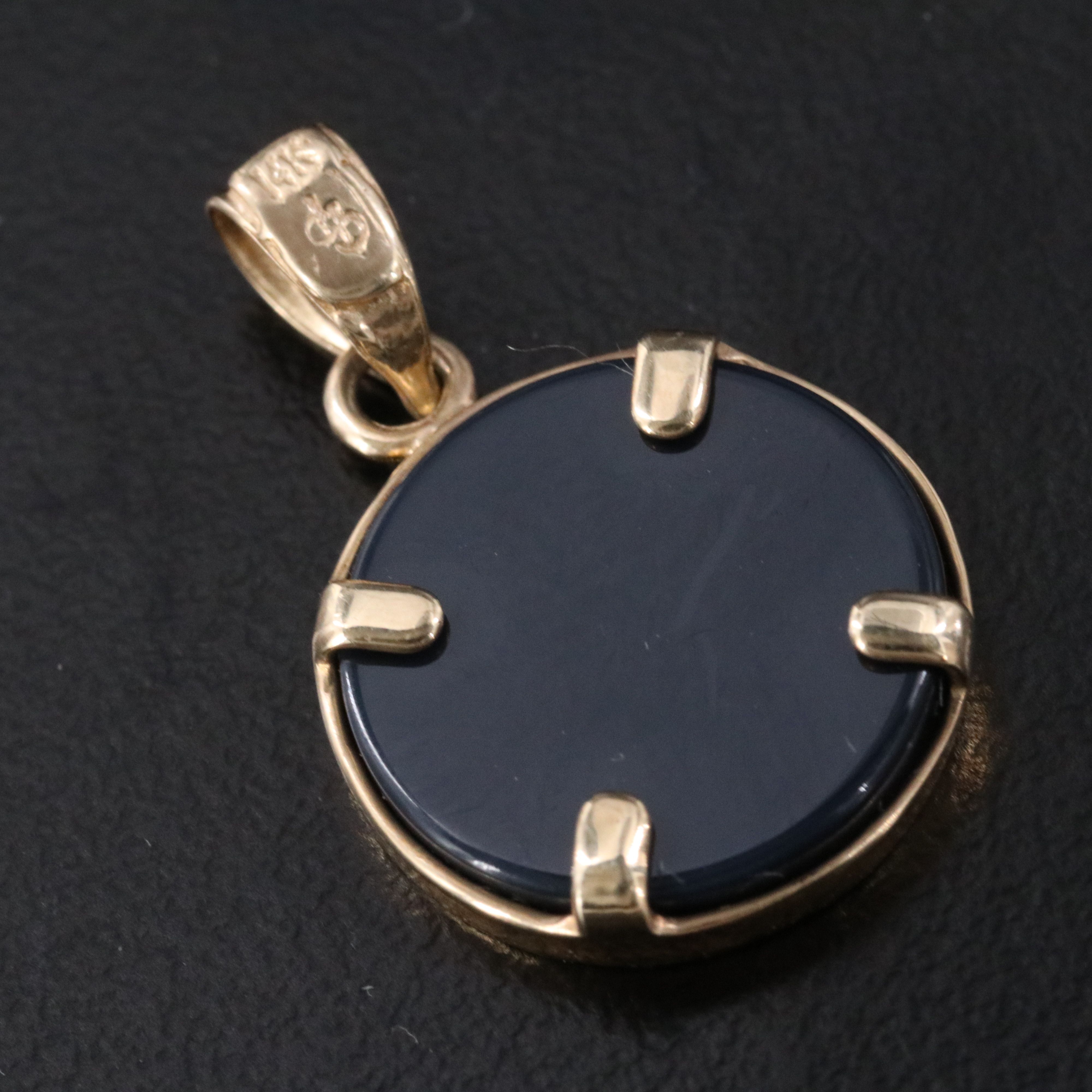 14K Onyx Panda Cameo Pendant